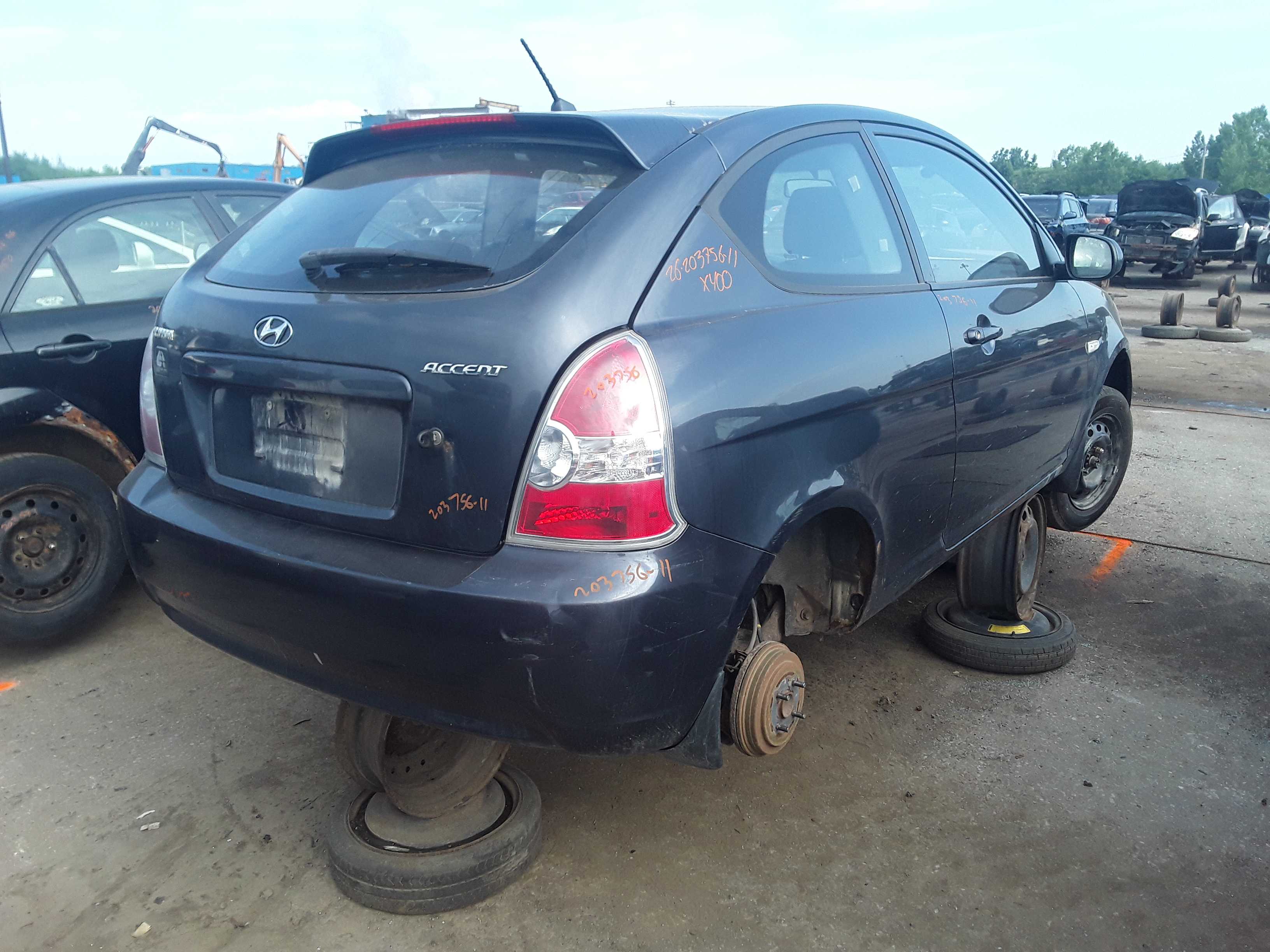 HYUNDAI ACCENT 2011