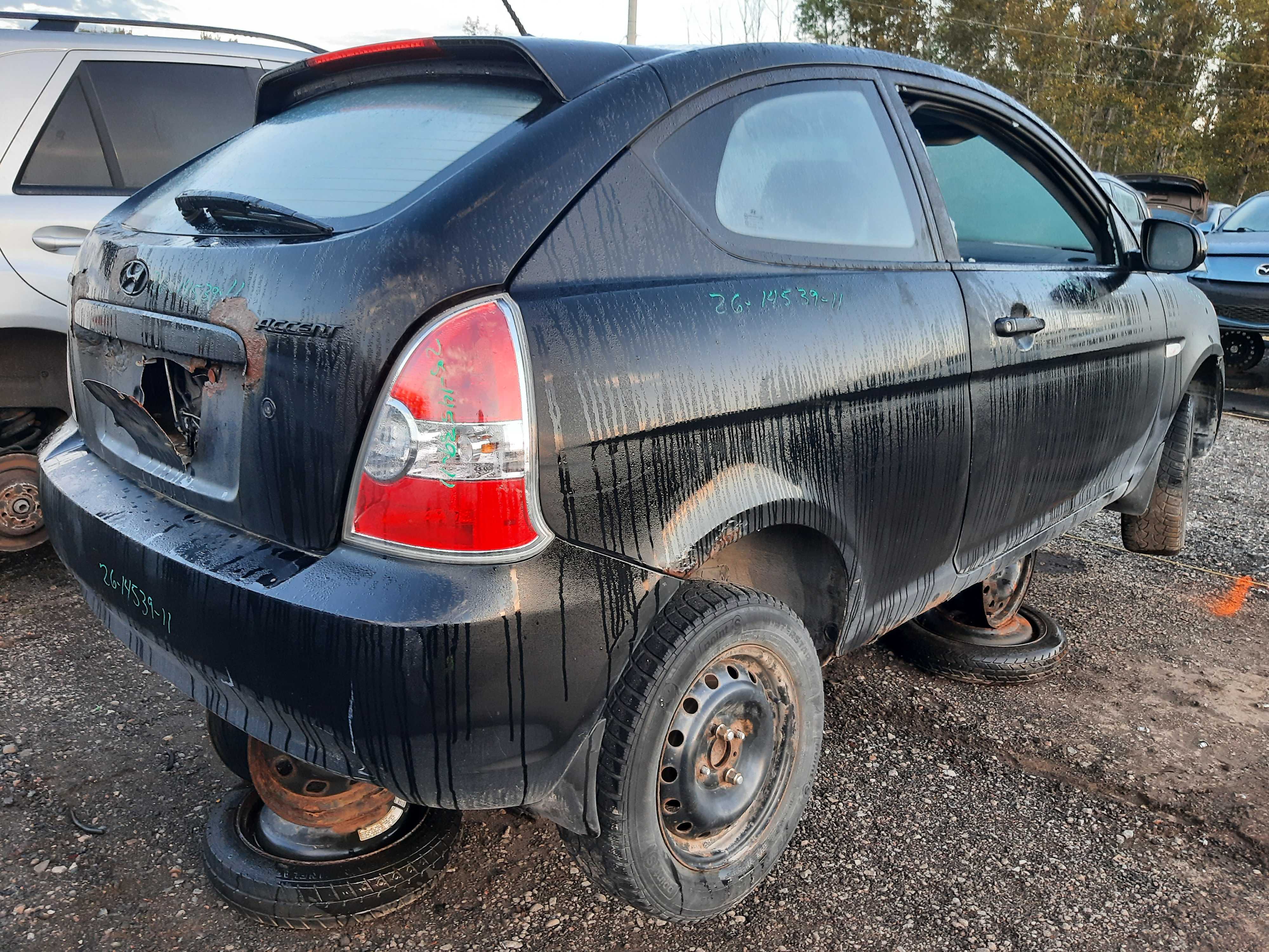 HYUNDAI ACCENT 2011