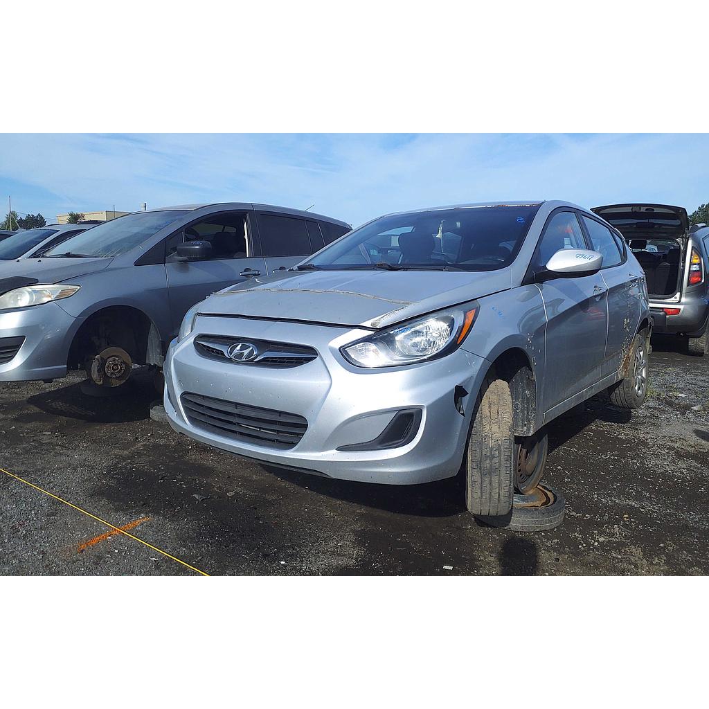 HYUNDAI ACCENT 2012