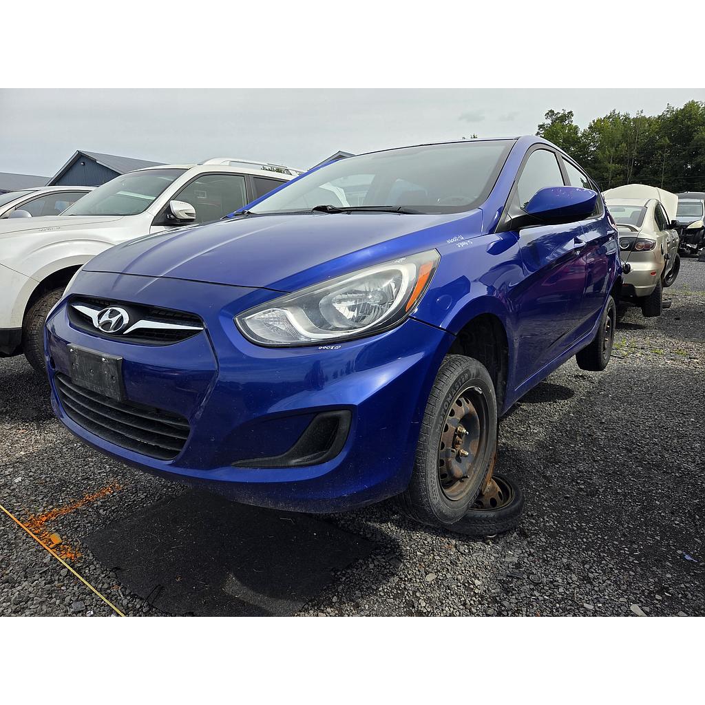 HYUNDAI ACCENT 2012
