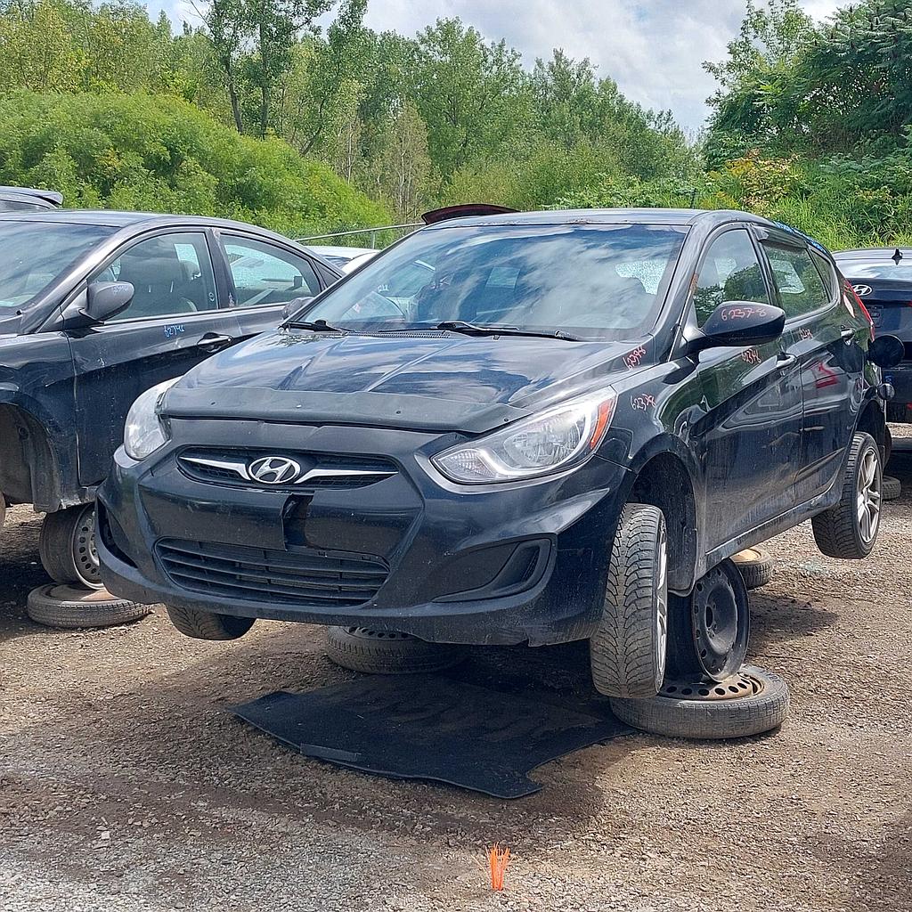 HYUNDAI ACCENT 2012