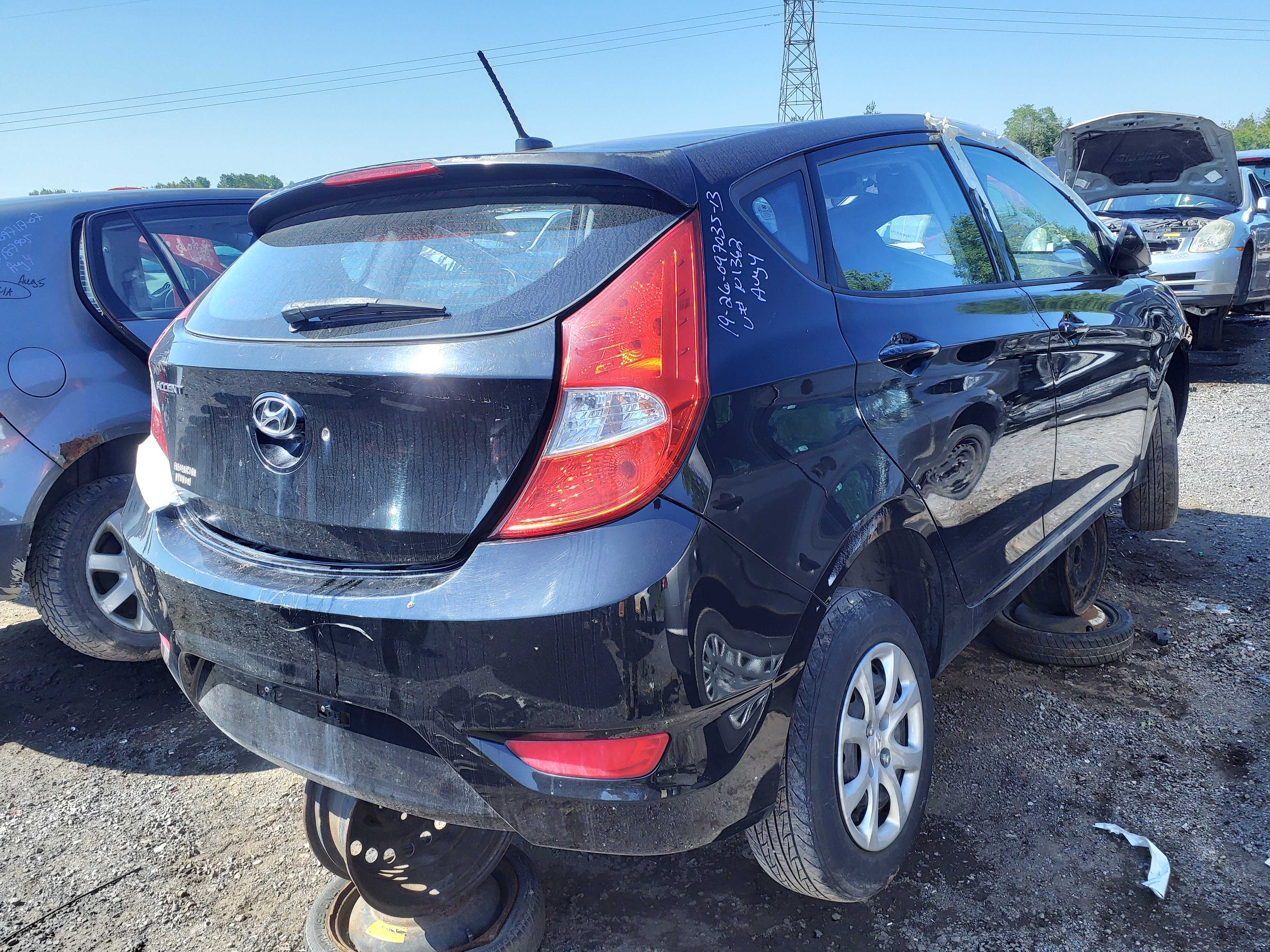 HYUNDAI ACCENT 2013