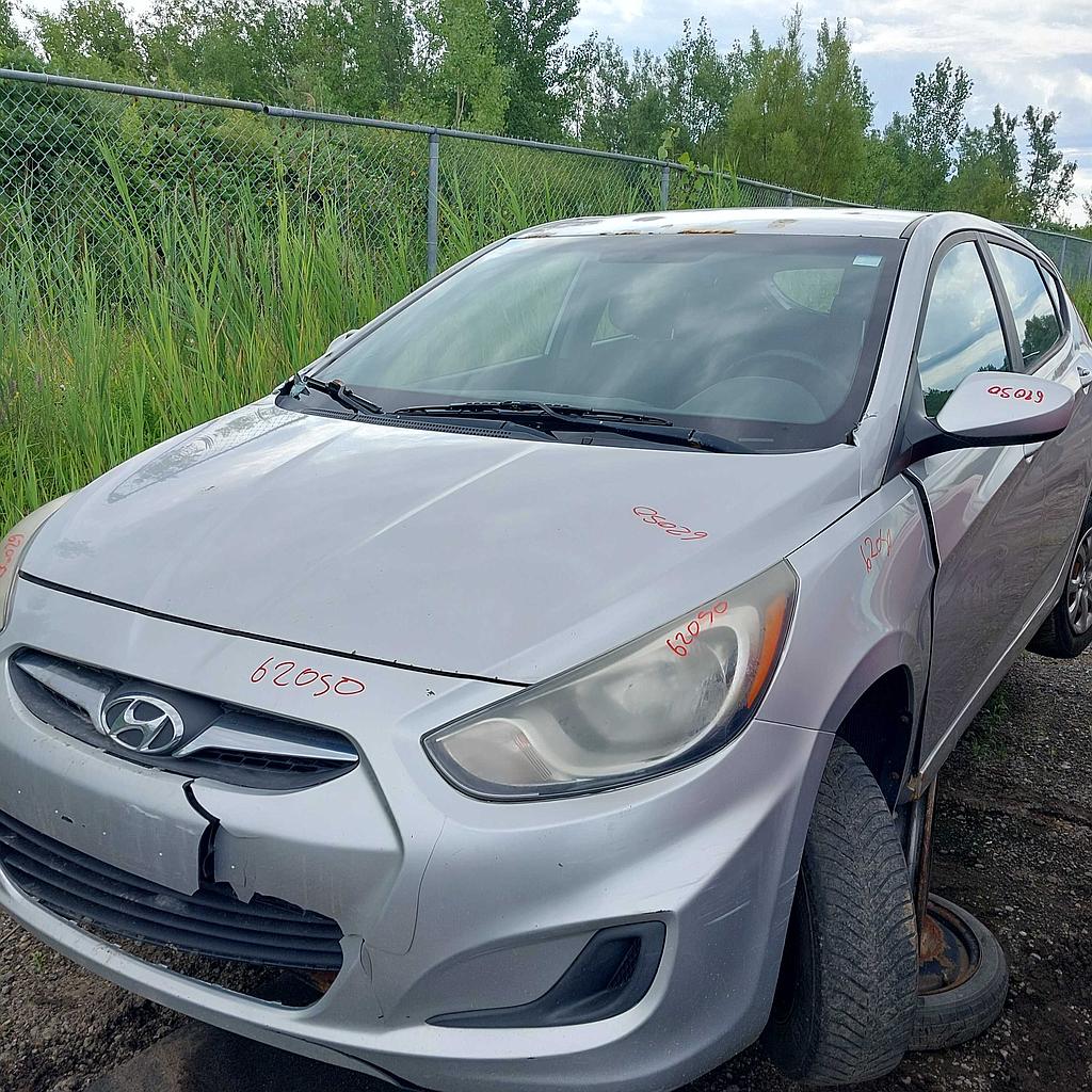HYUNDAI ACCENT 2013
