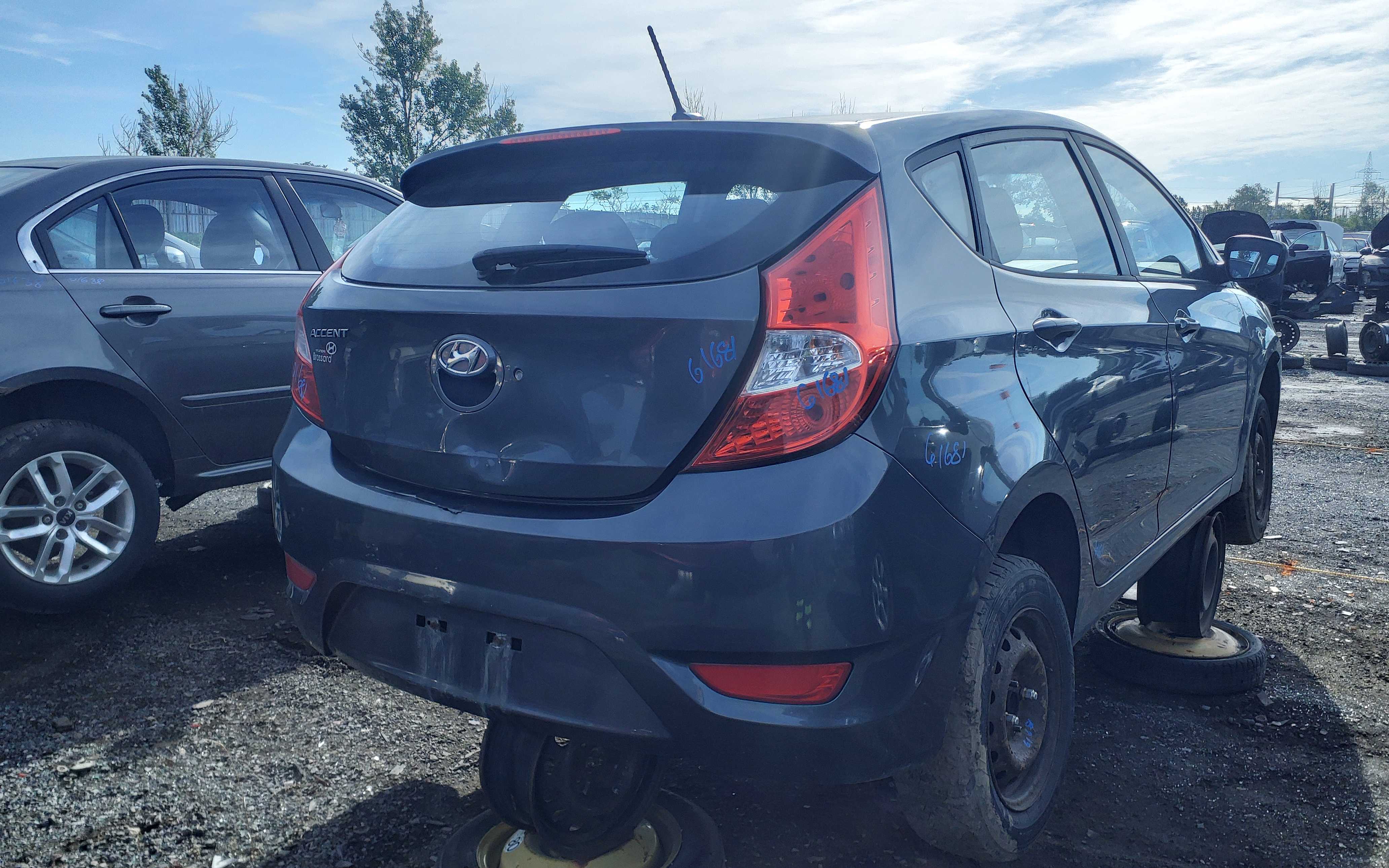 HYUNDAI ACCENT 2013