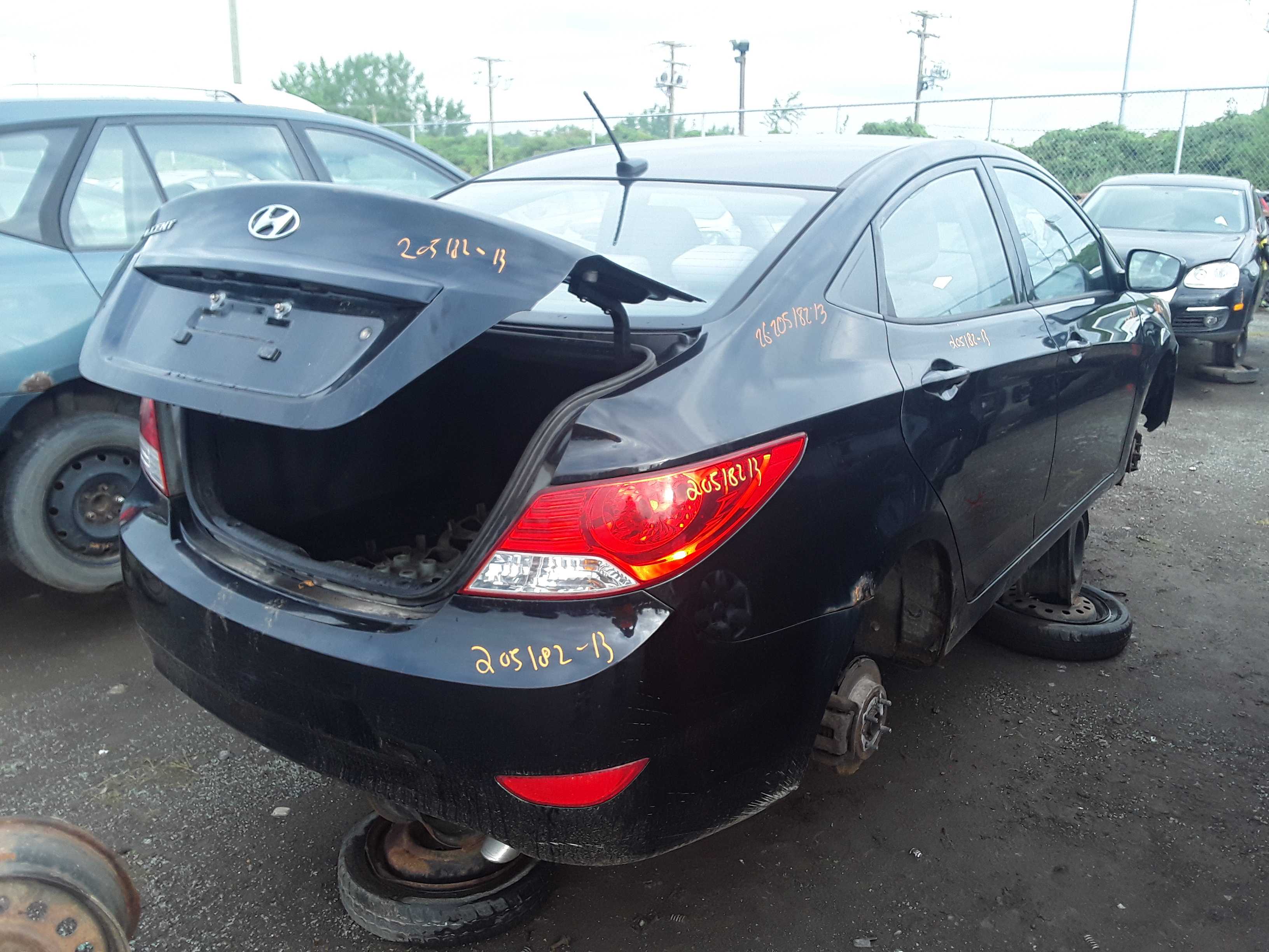 HYUNDAI ACCENT 2013