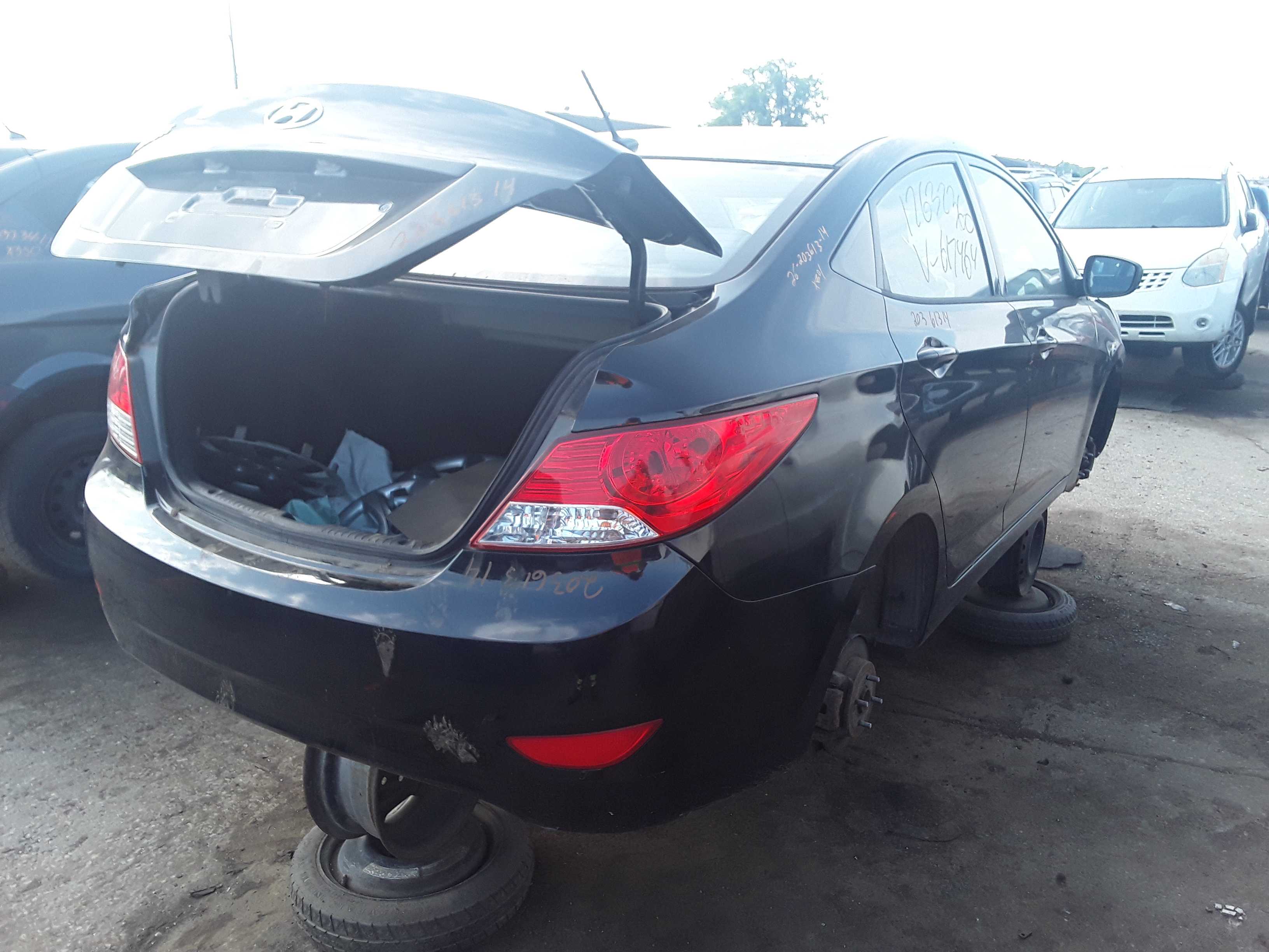 HYUNDAI ACCENT 2014