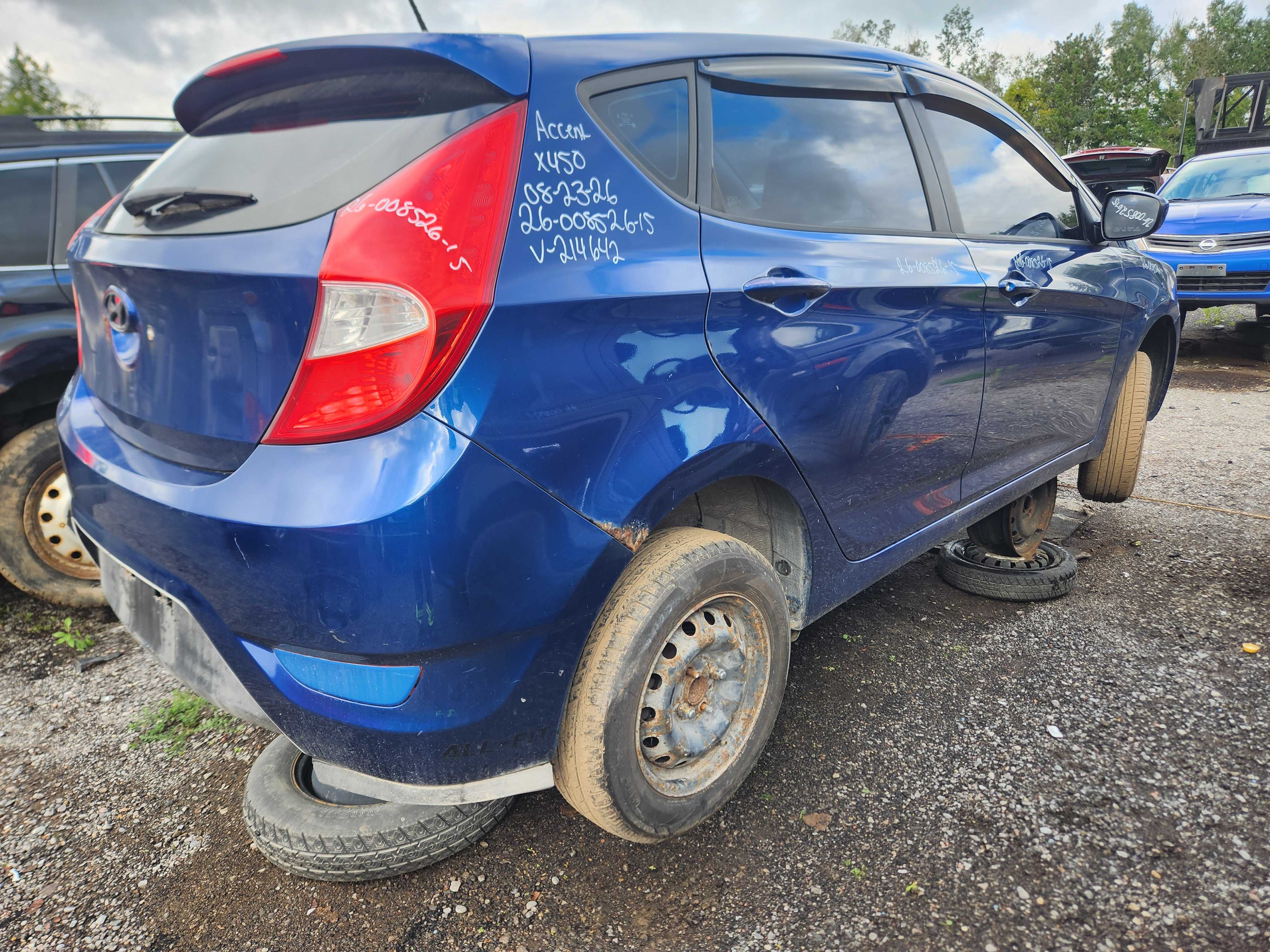 HYUNDAI ACCENT 2015