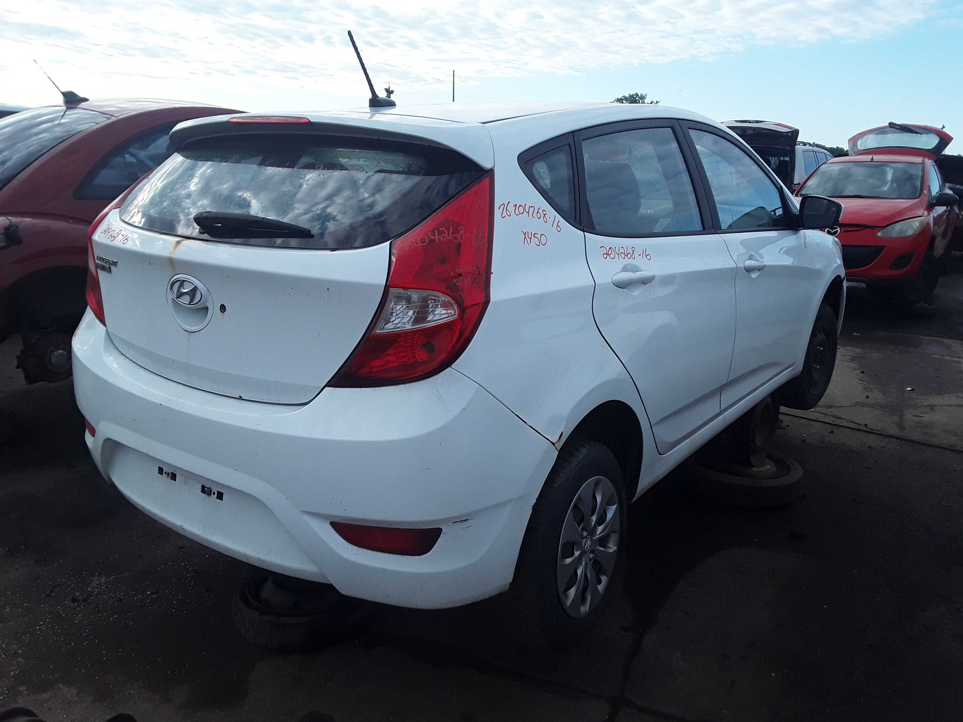 HYUNDAI ACCENT 2016