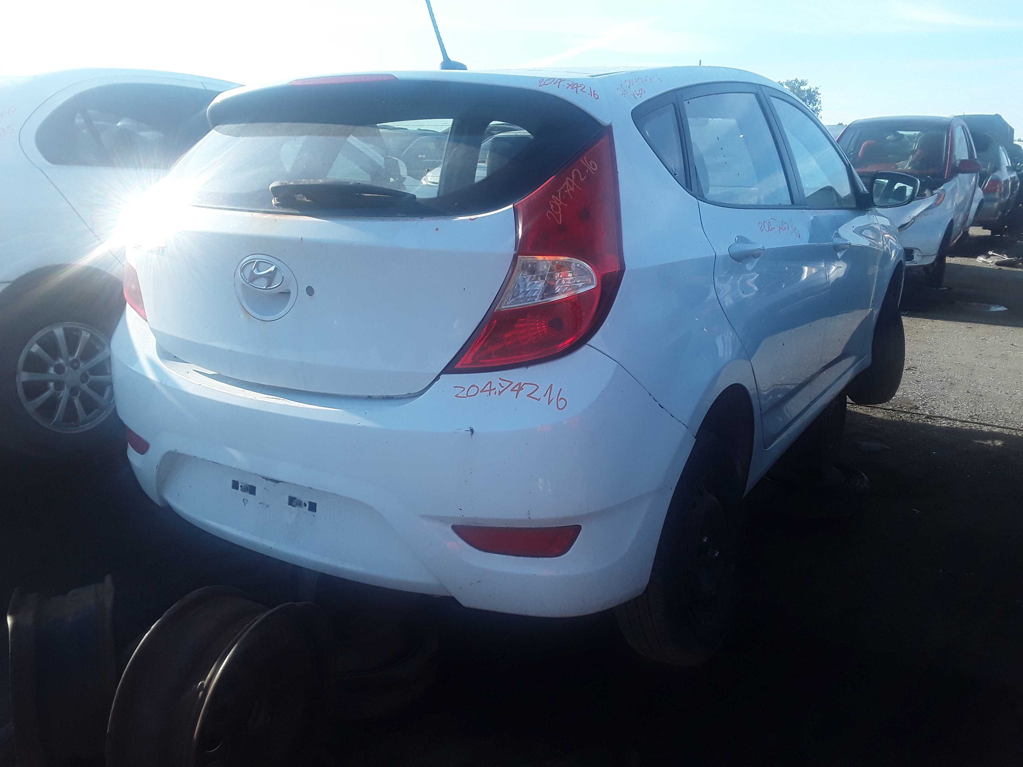 HYUNDAI ACCENT 2016