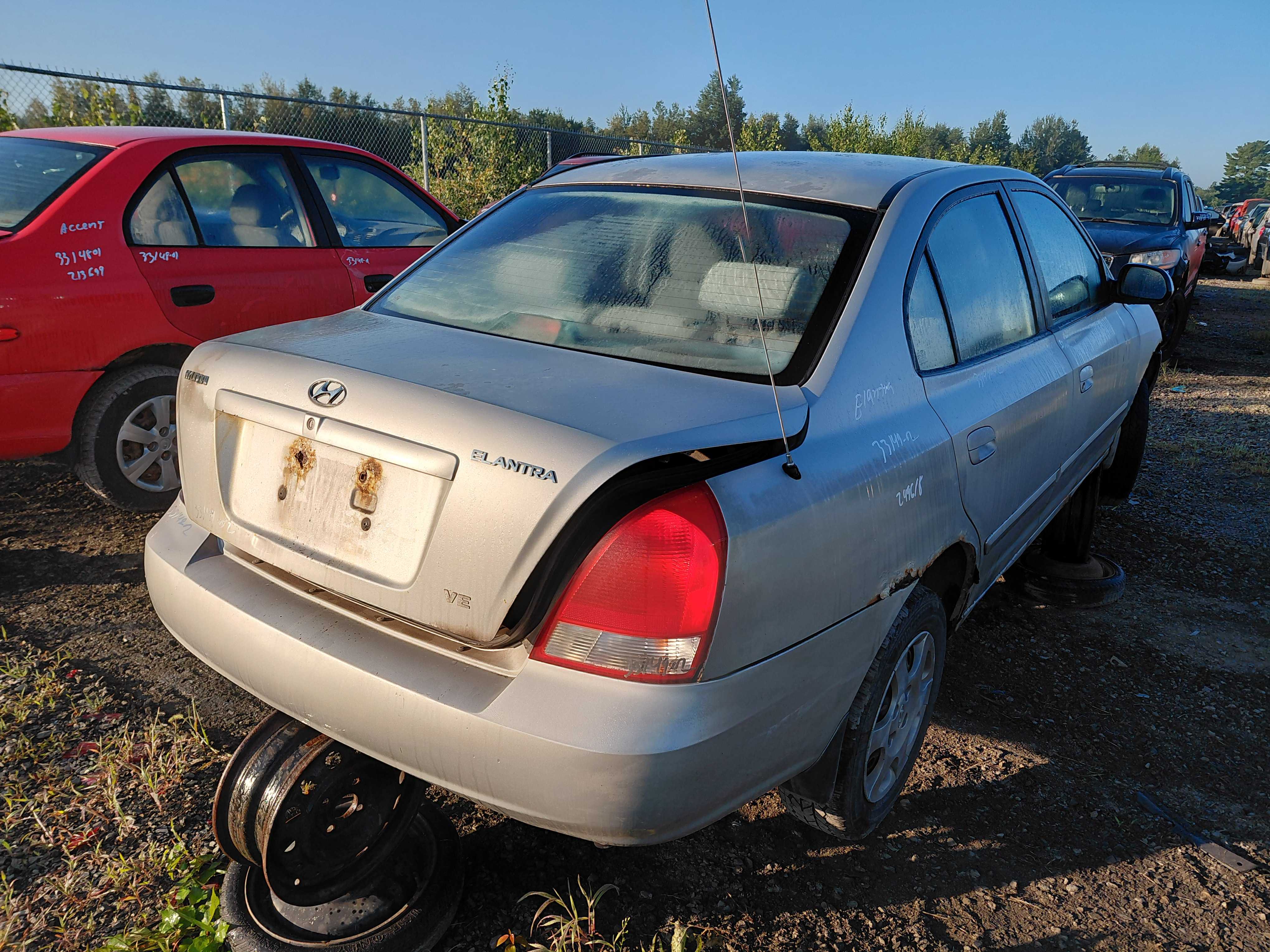 HYUNDAI ELANTRA 2002