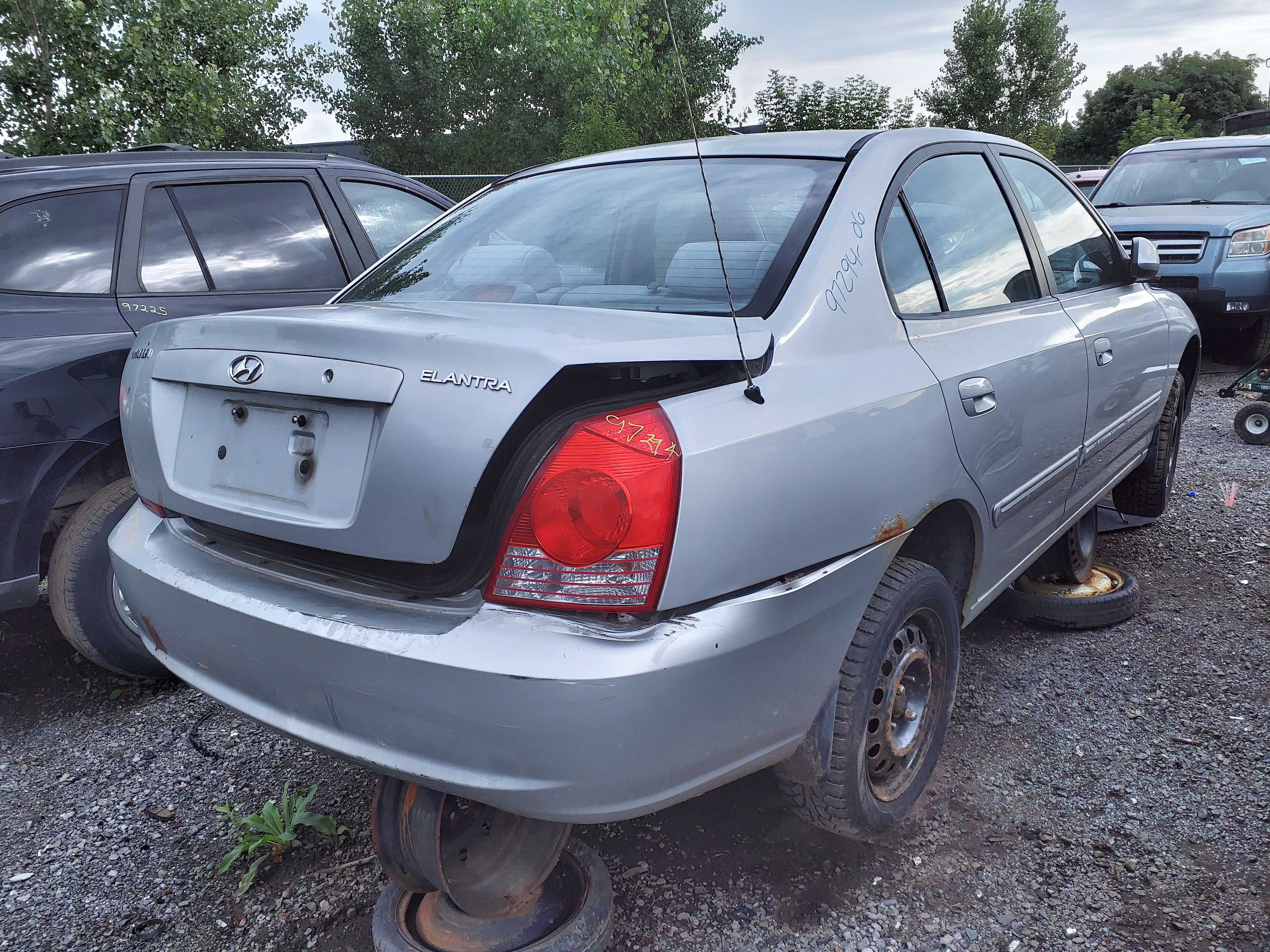 HYUNDAI ELANTRA 2006