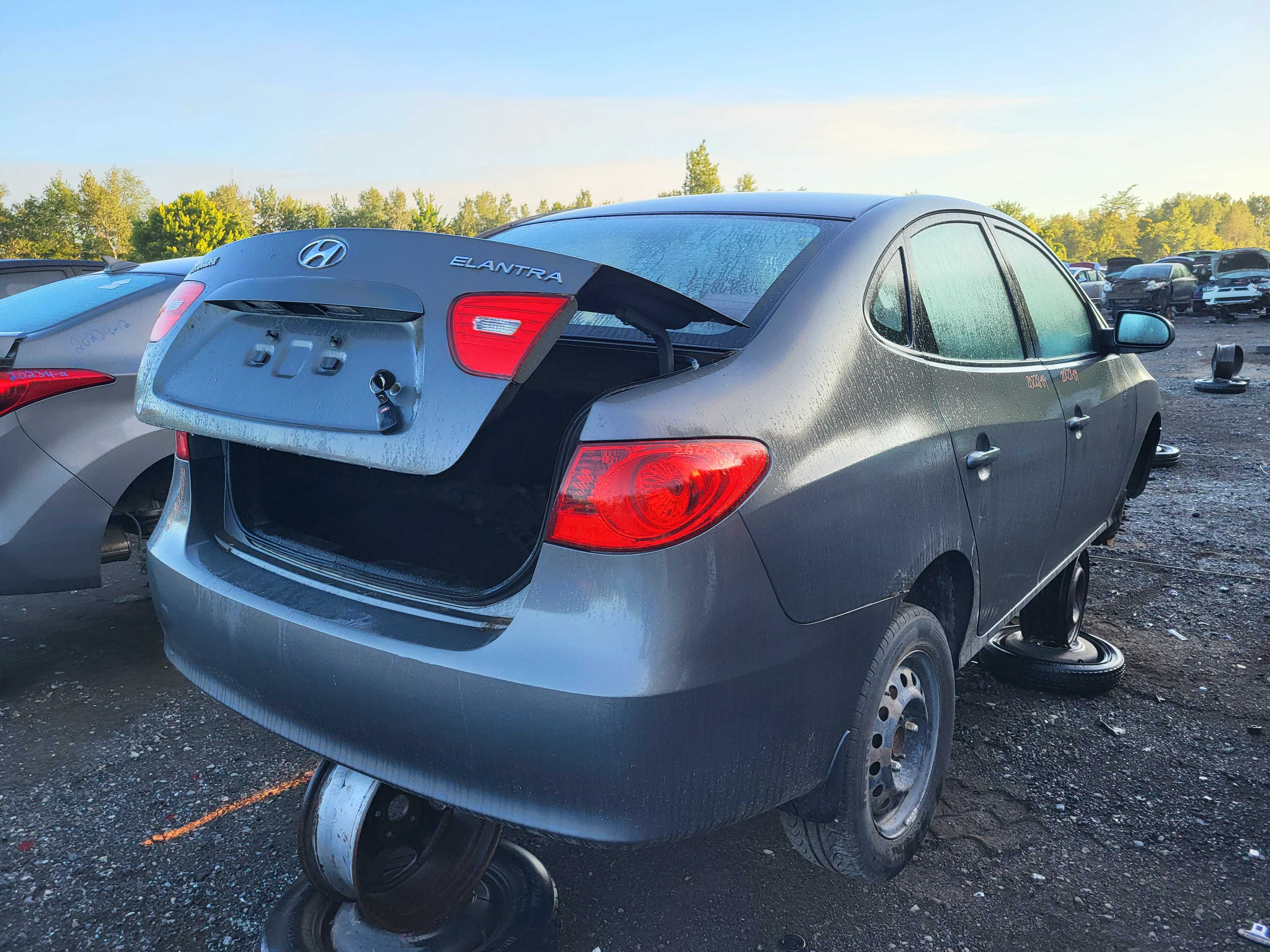 HYUNDAI ELANTRA 2009
