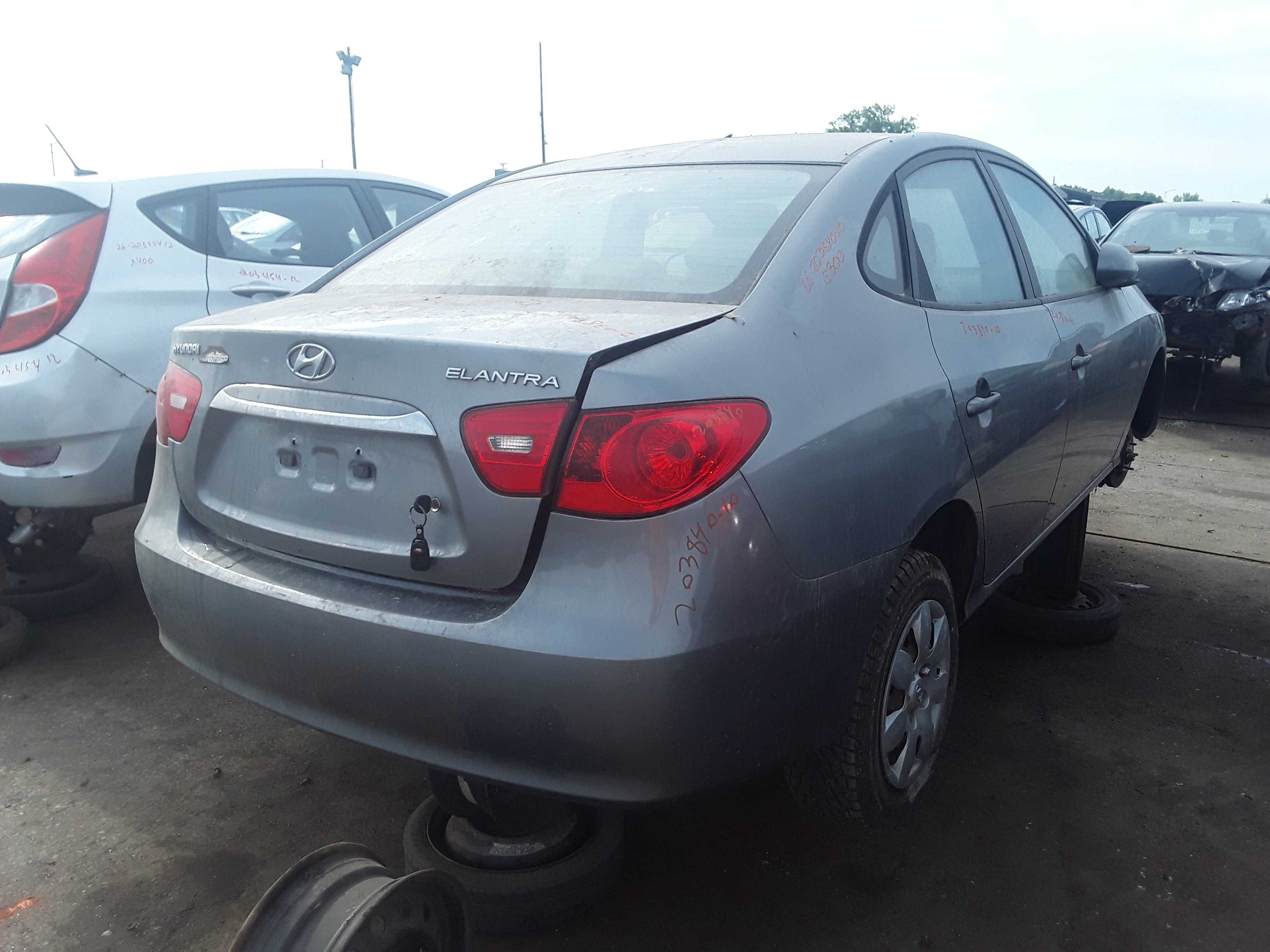 HYUNDAI ELANTRA 2010