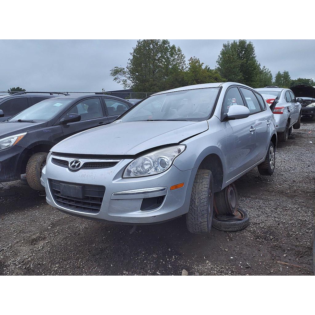 HYUNDAI ELANTRA TOURING 2010