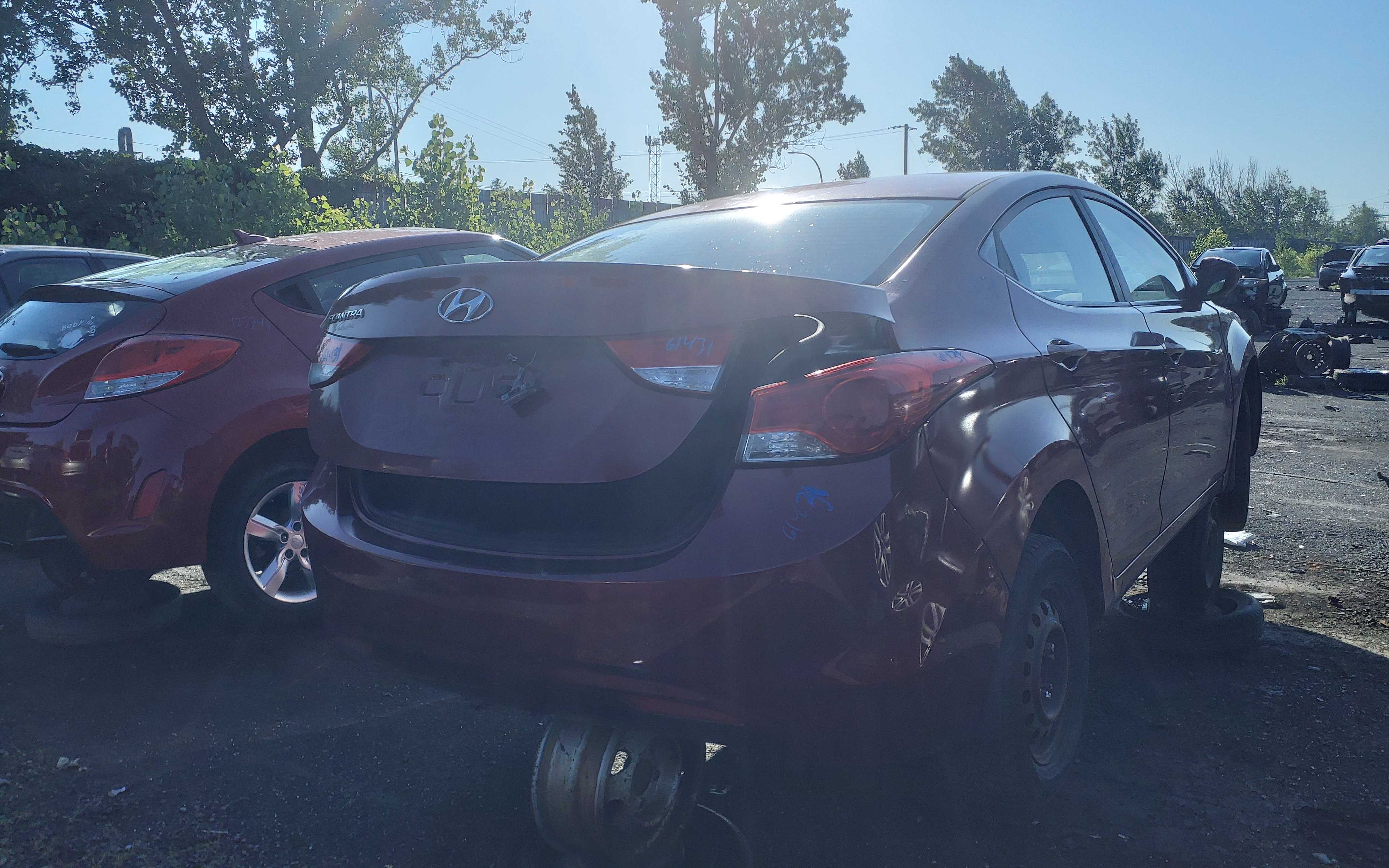 HYUNDAI ELANTRA 2011