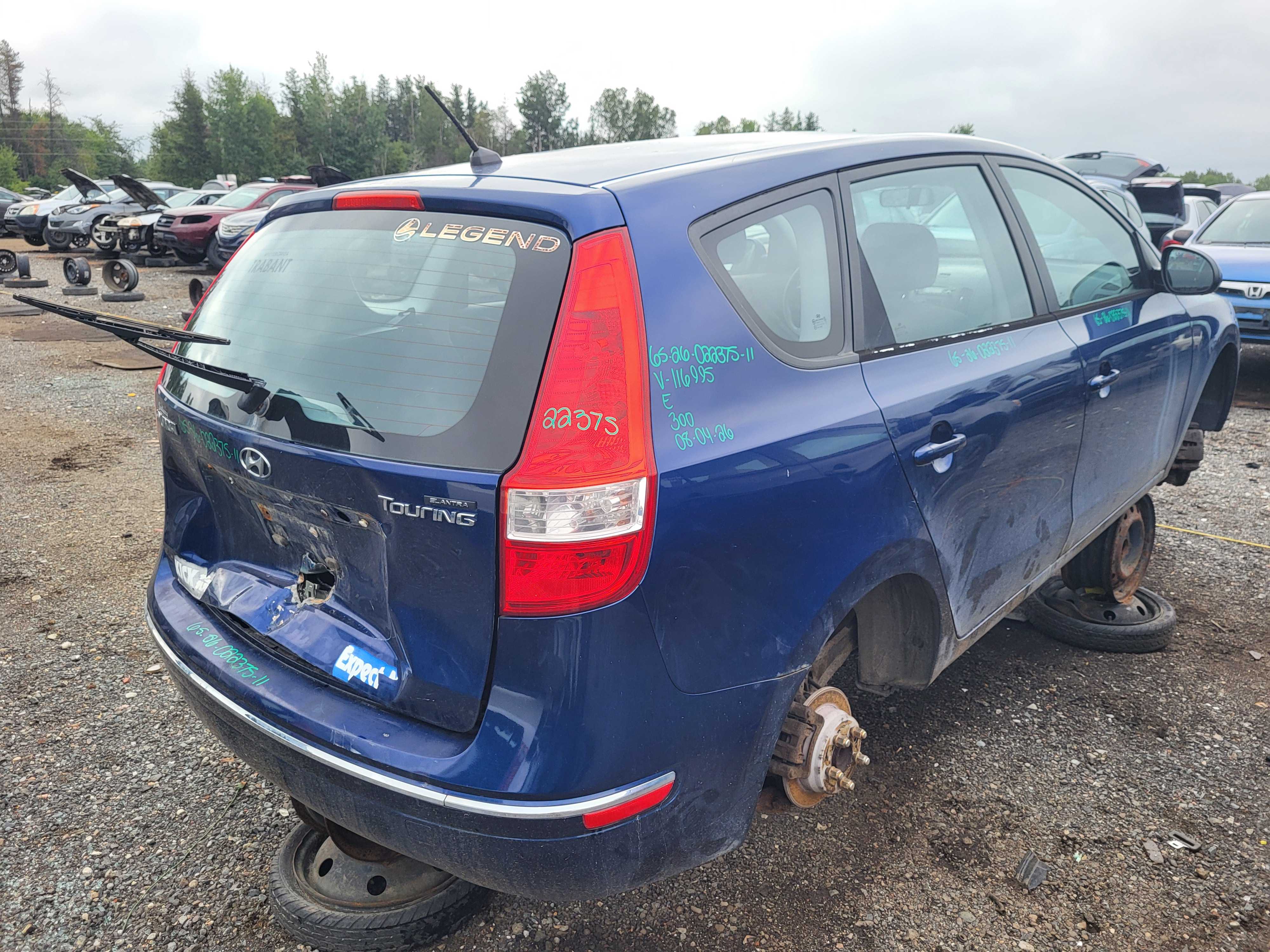 HYUNDAI ELANTRA 2011