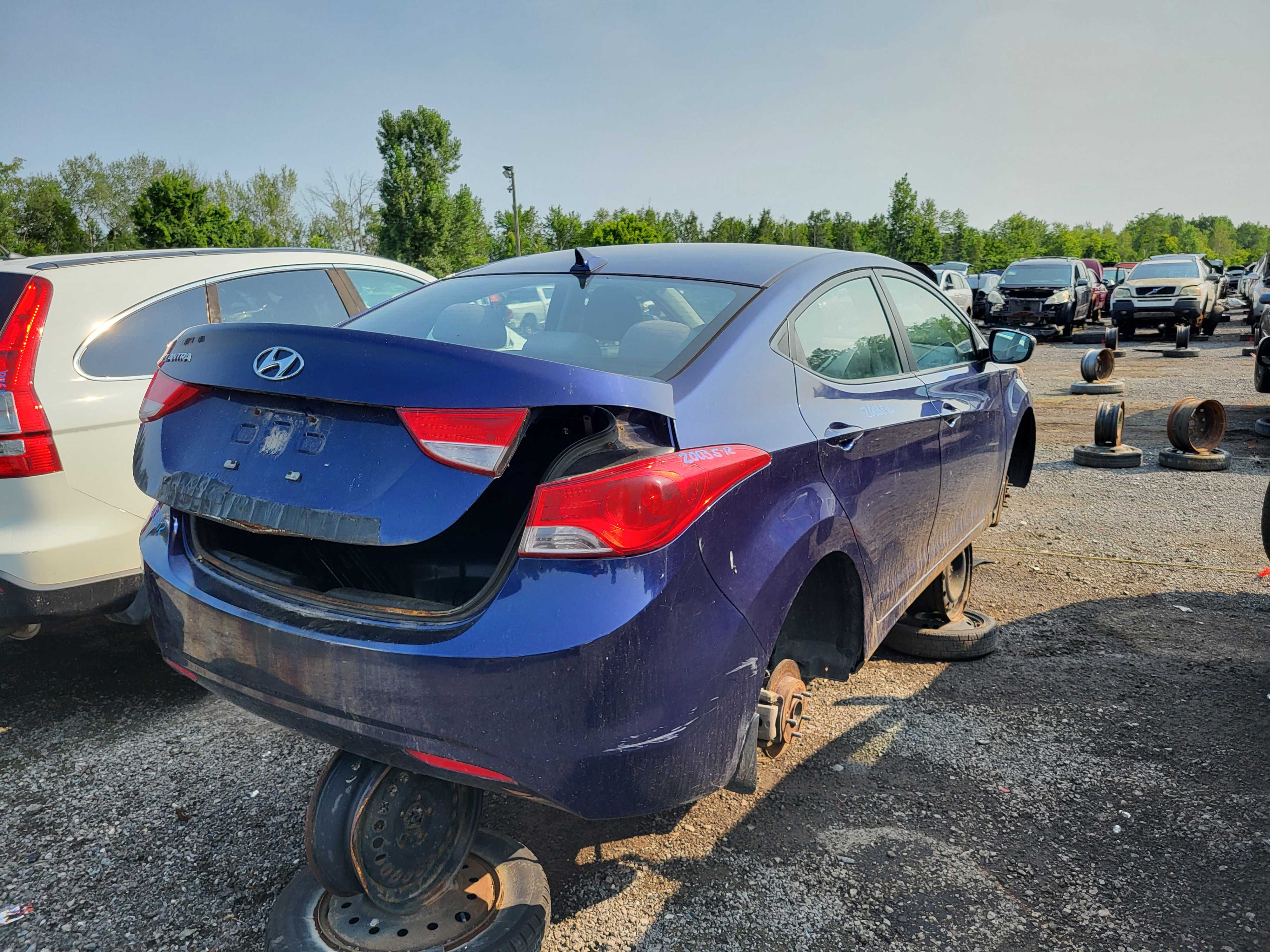 HYUNDAI ELANTRA 2012