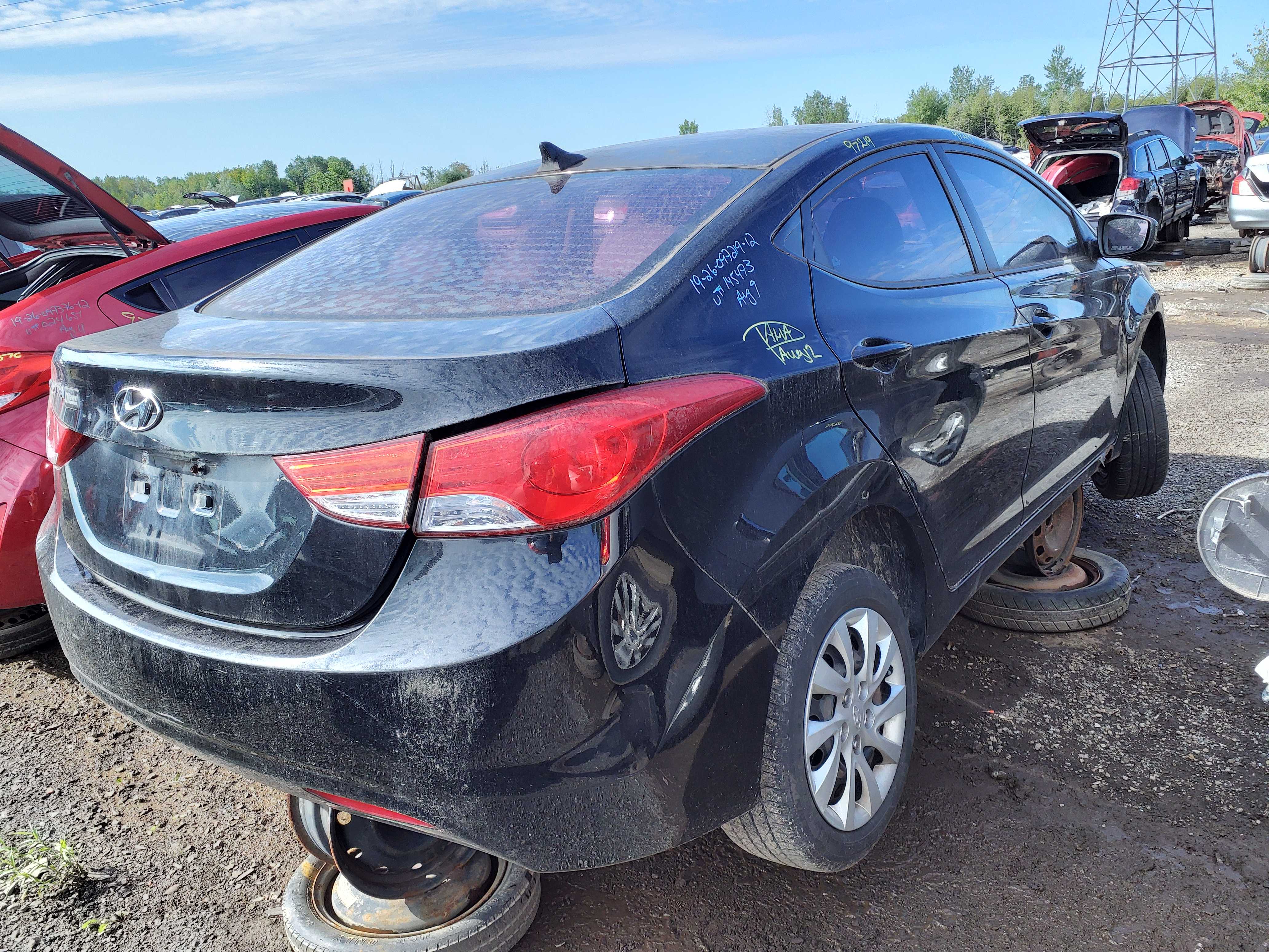 HYUNDAI ELANTRA 2012