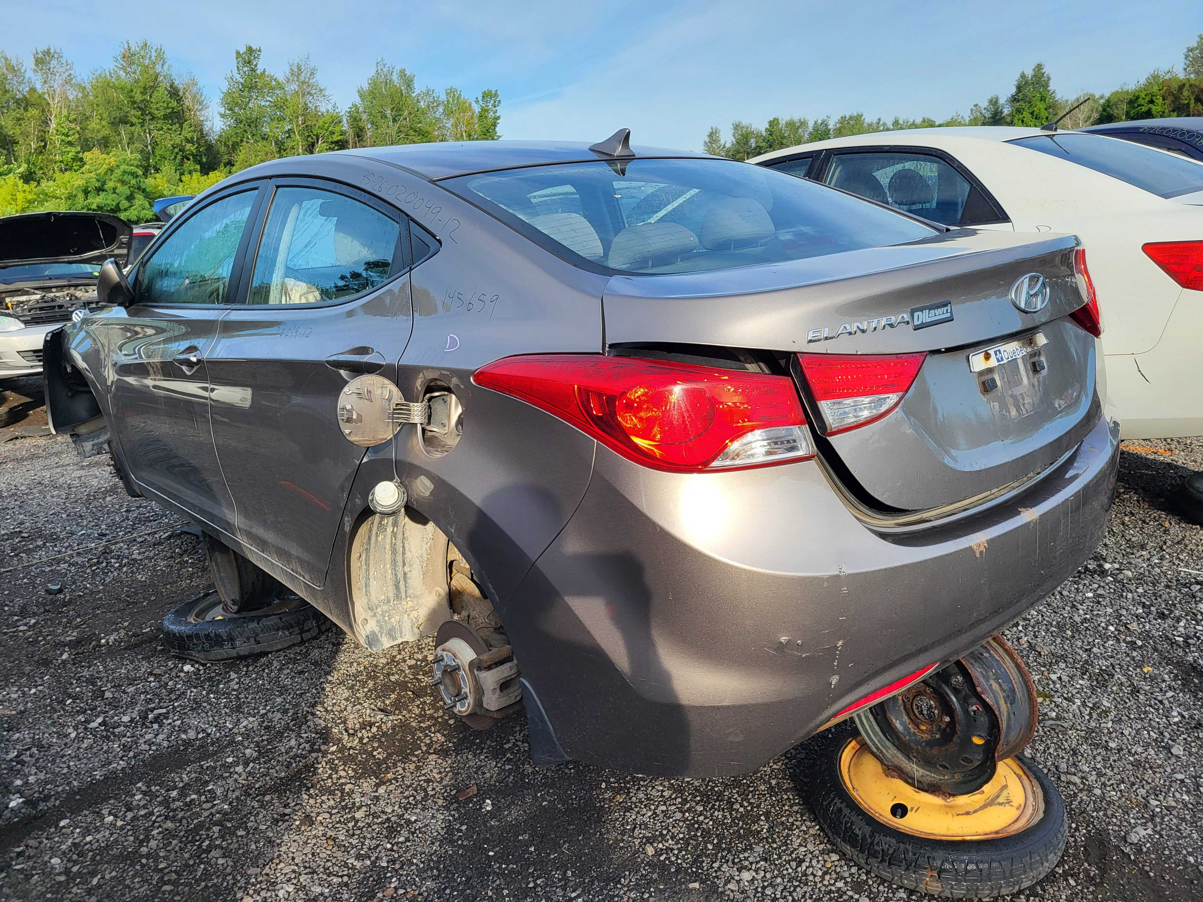 HYUNDAI ELANTRA 2012