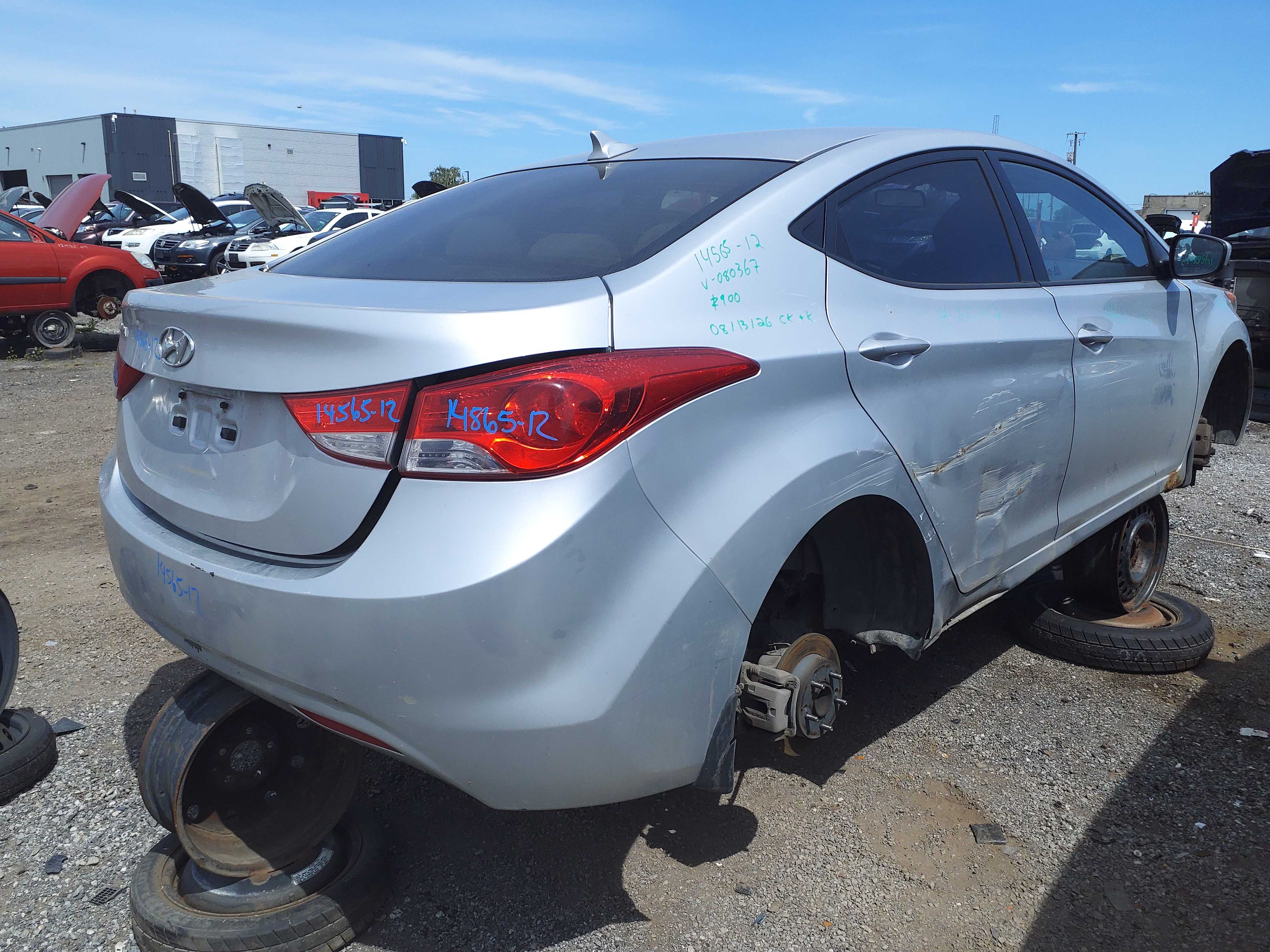 HYUNDAI ELANTRA 2012