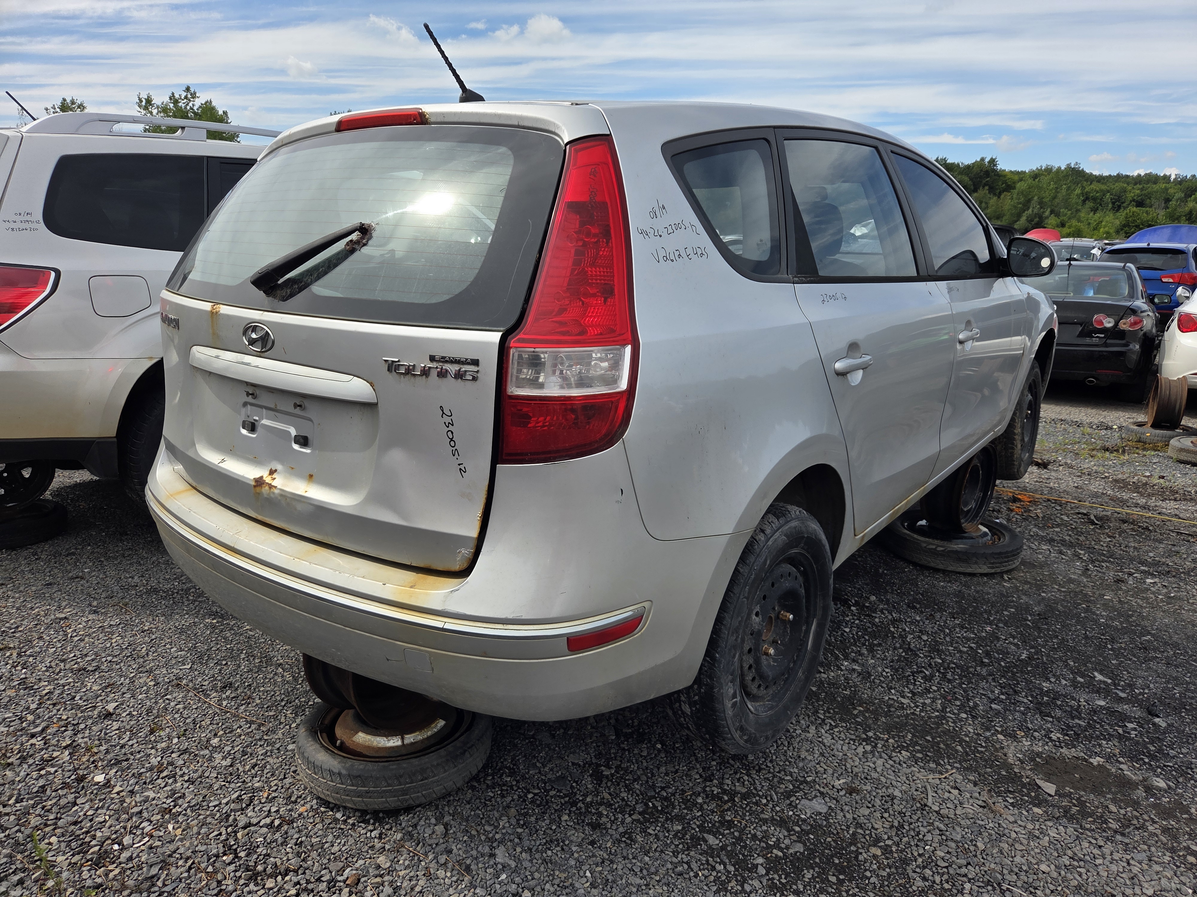 HYUNDAI ELANTRA 2012