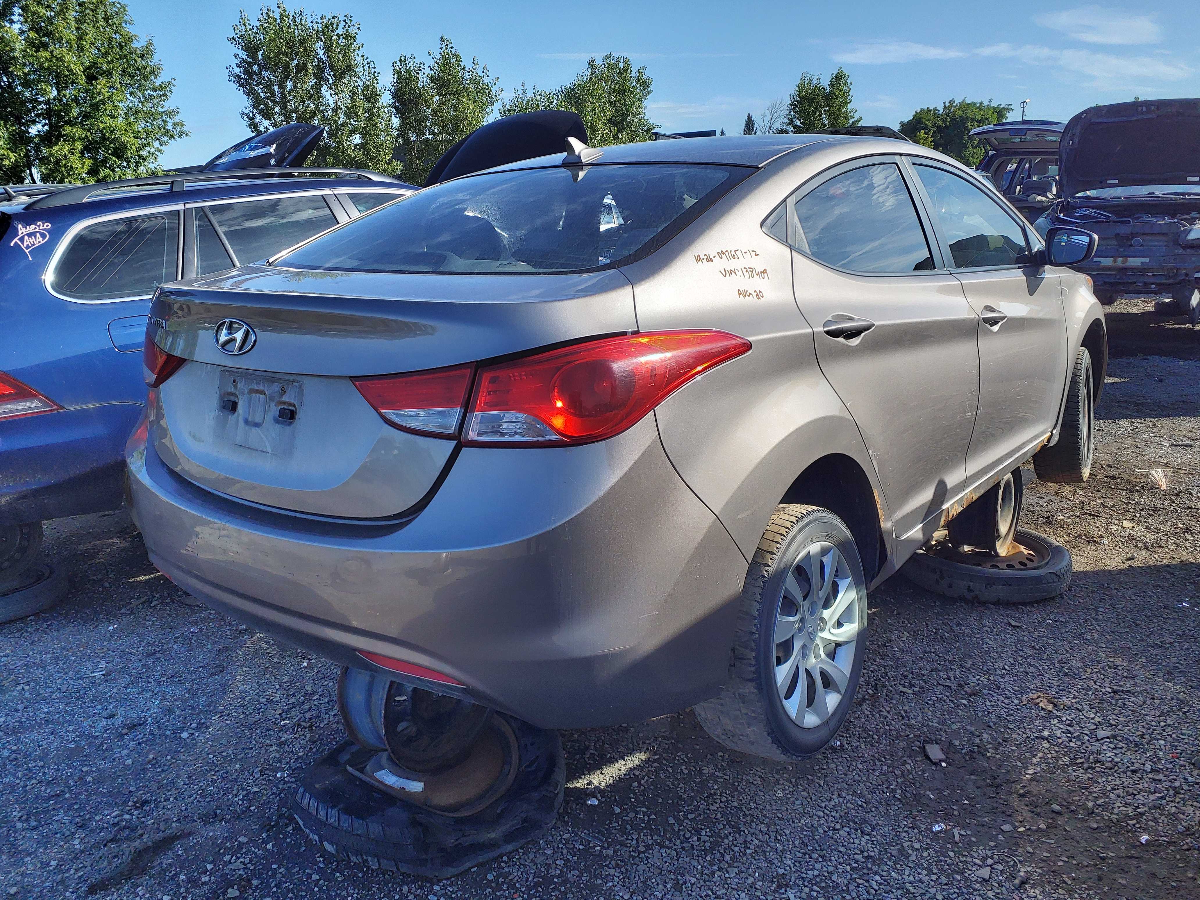 HYUNDAI ELANTRA 2012