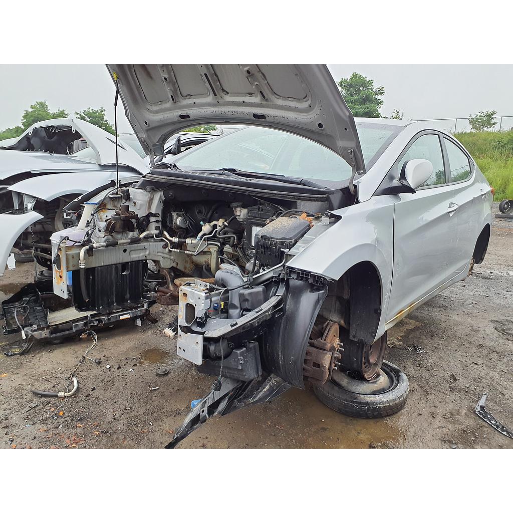 HYUNDAI ELANTRA 2013