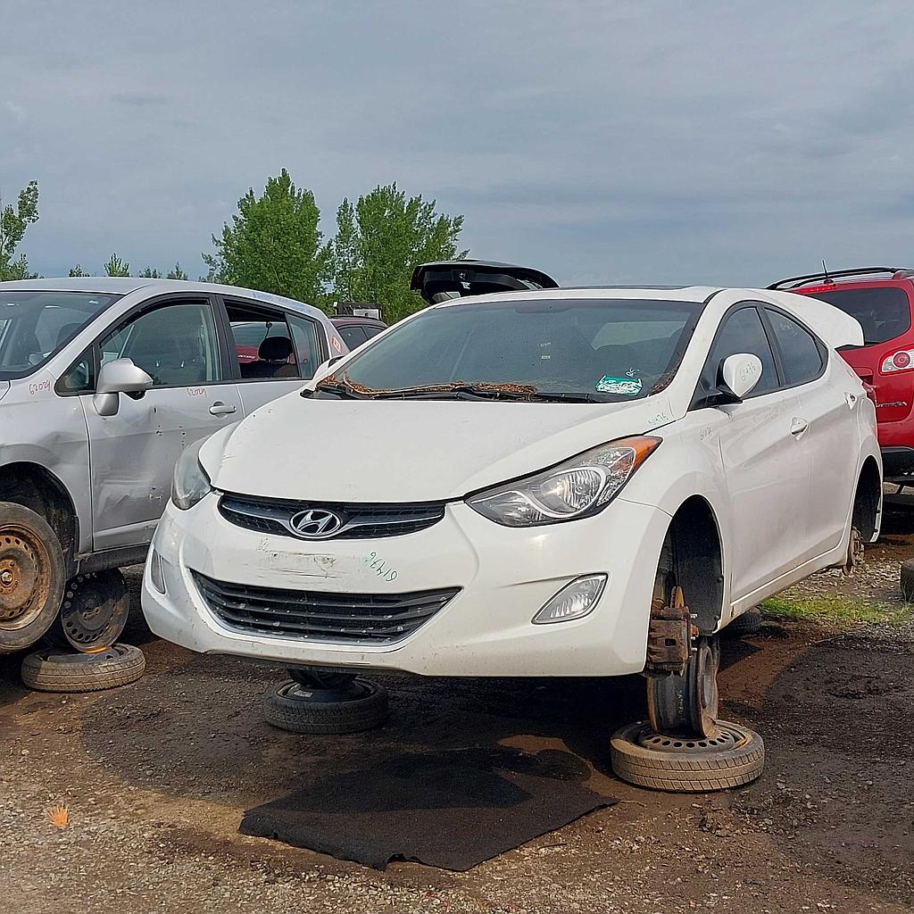 HYUNDAI ELANTRA 2013