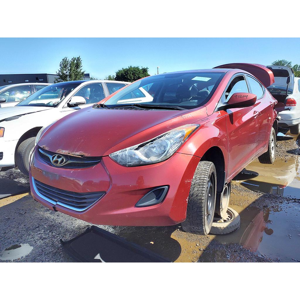 HYUNDAI ELANTRA 2013