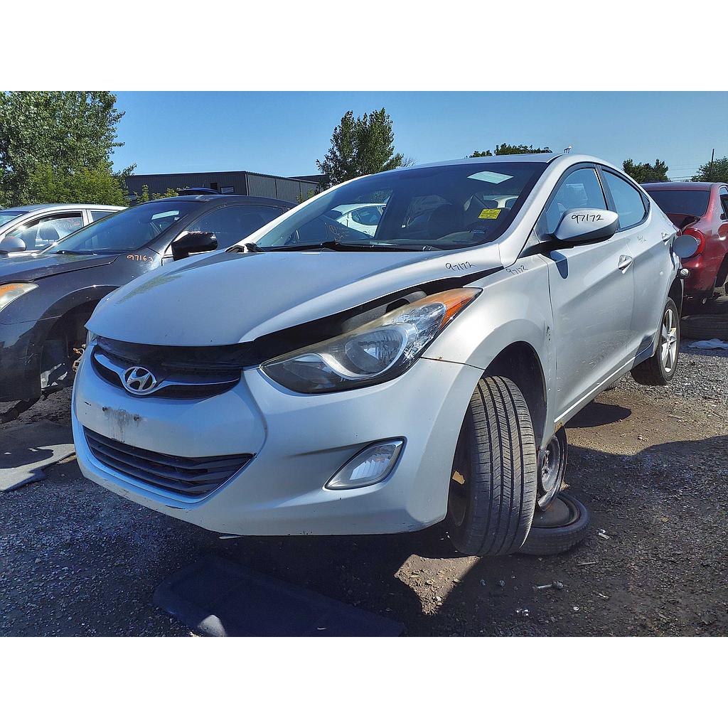 HYUNDAI ELANTRA 2013