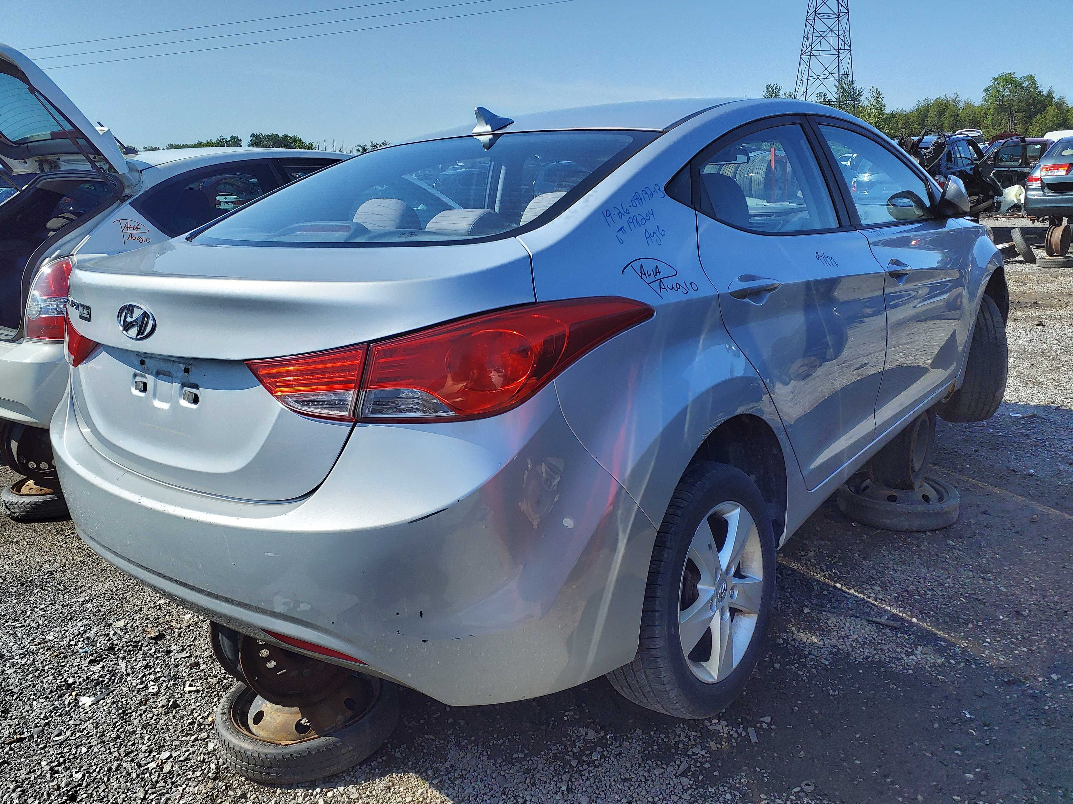 HYUNDAI ELANTRA 2013