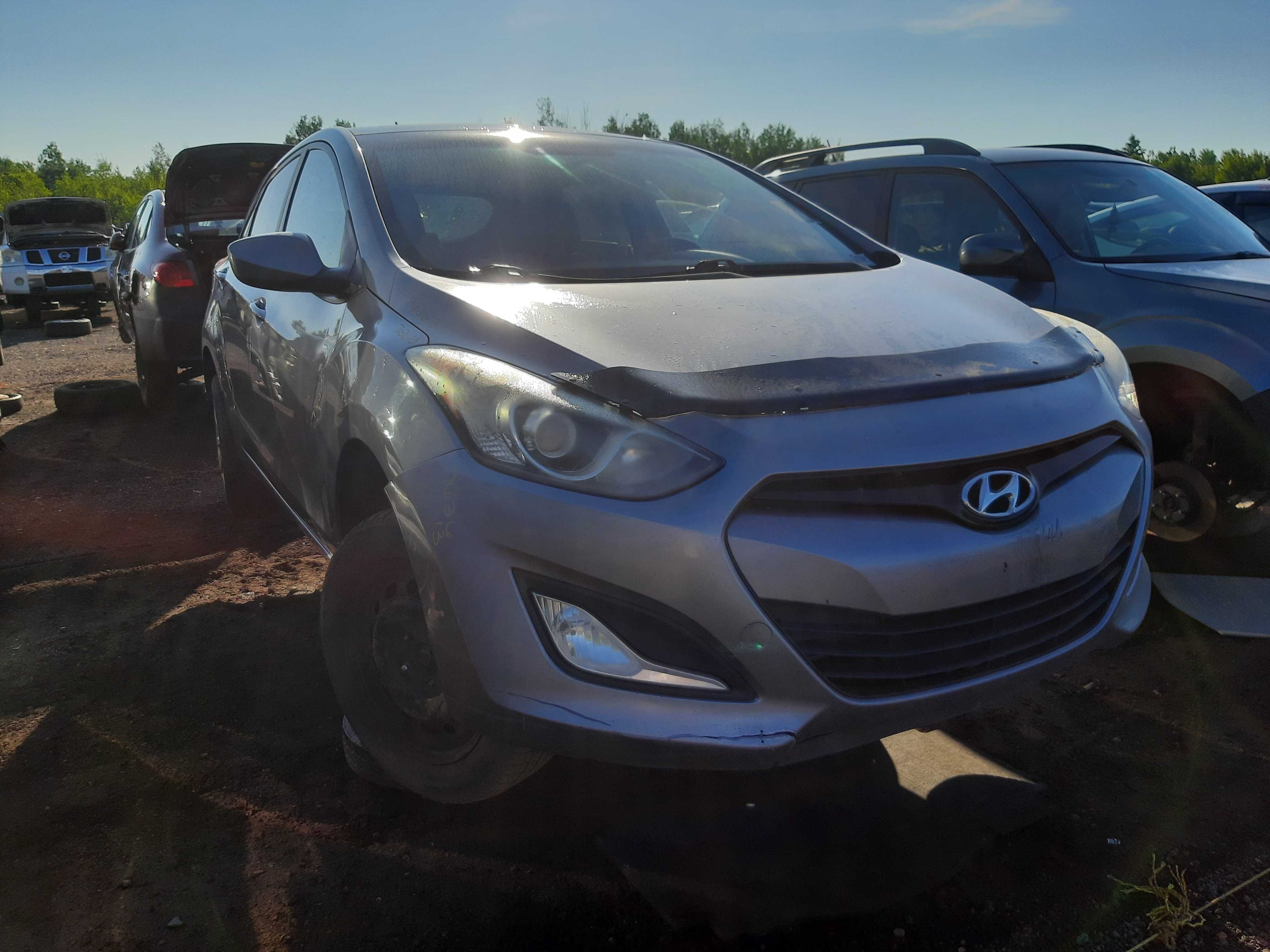 HYUNDAI ELANTRA 2013