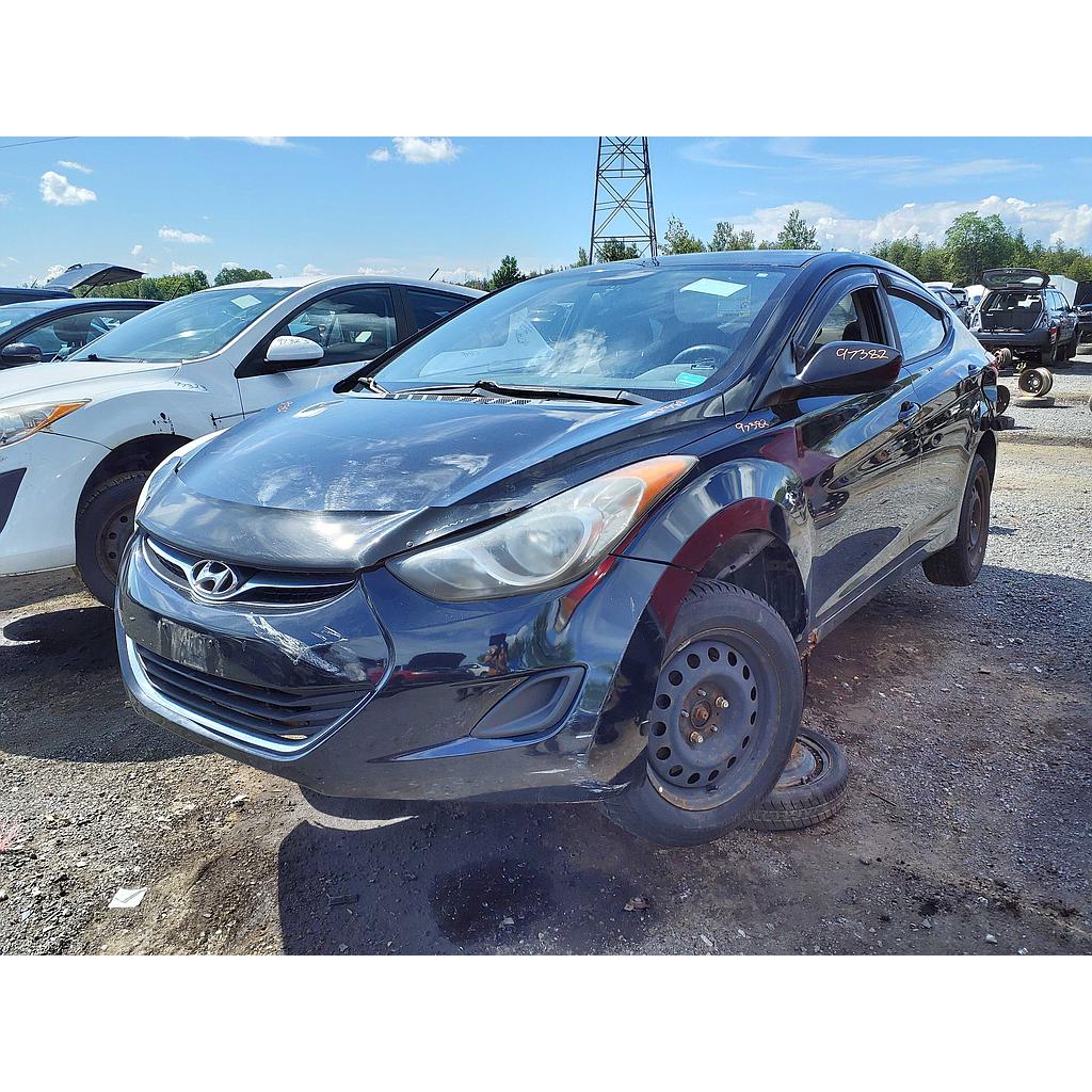 HYUNDAI ELANTRA 2013