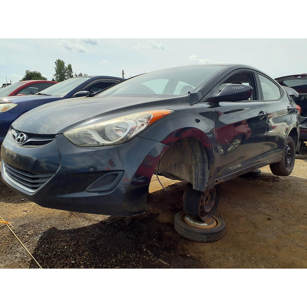 HYUNDAI ELANTRA 2013