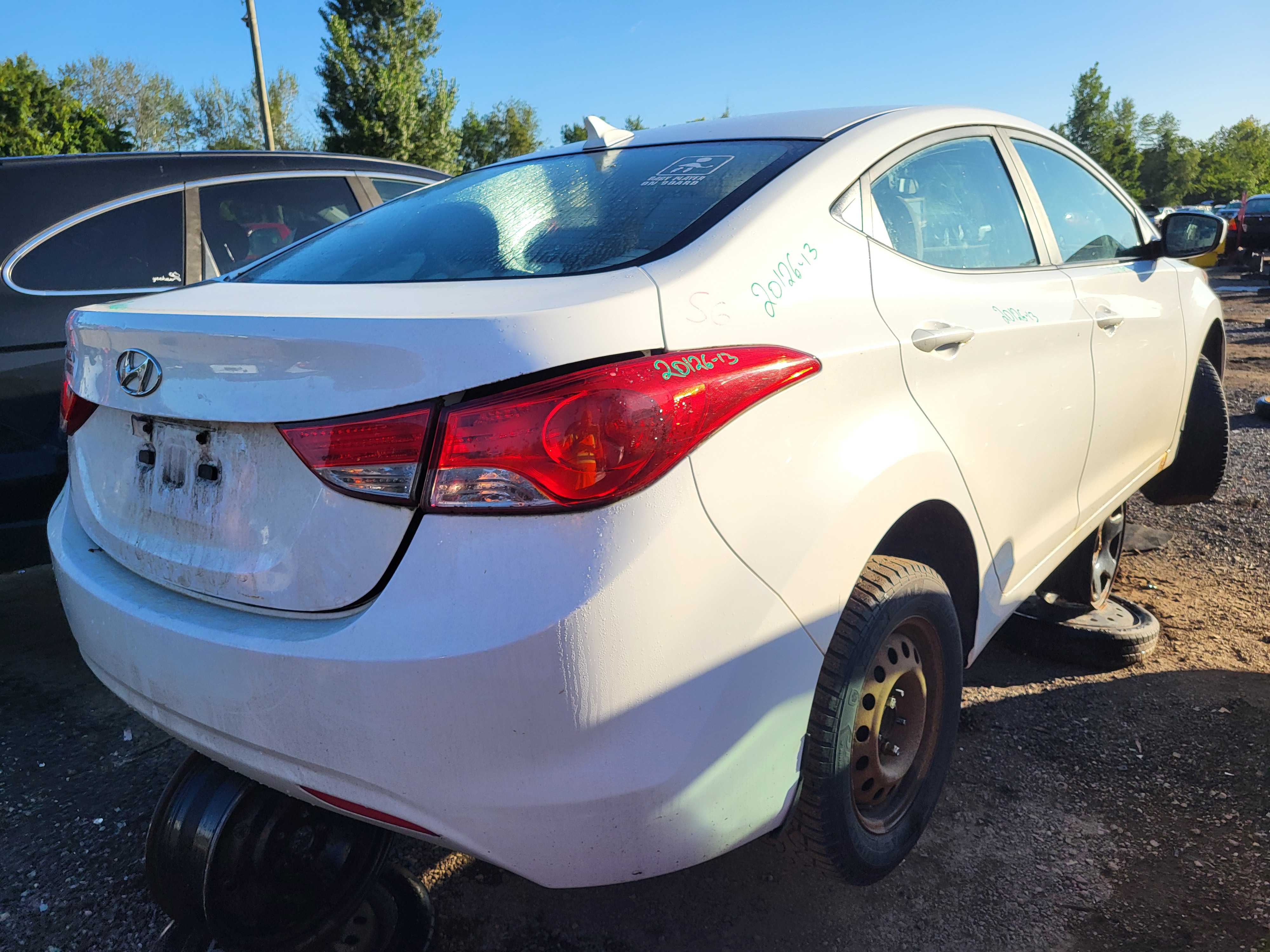 HYUNDAI ELANTRA 2013