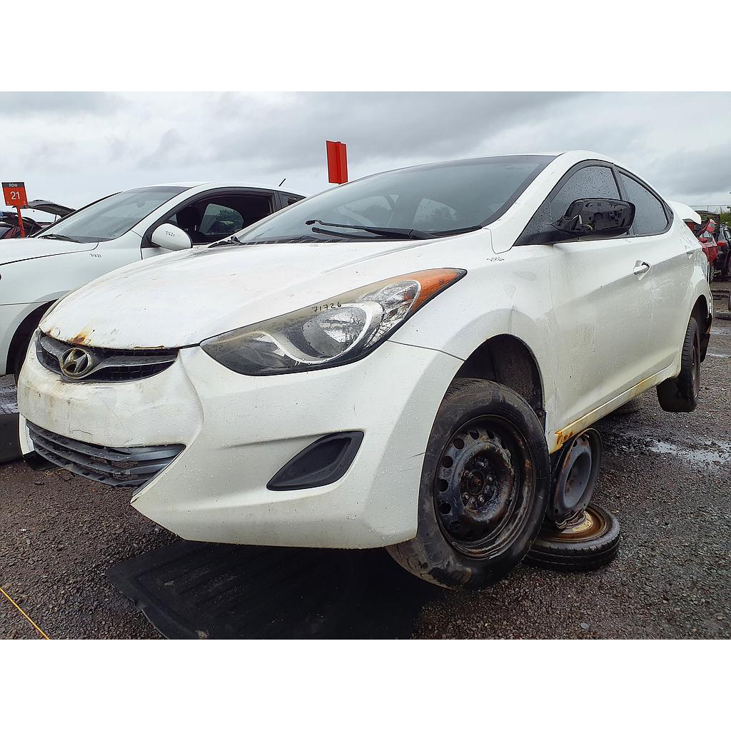 HYUNDAI ELANTRA 2013