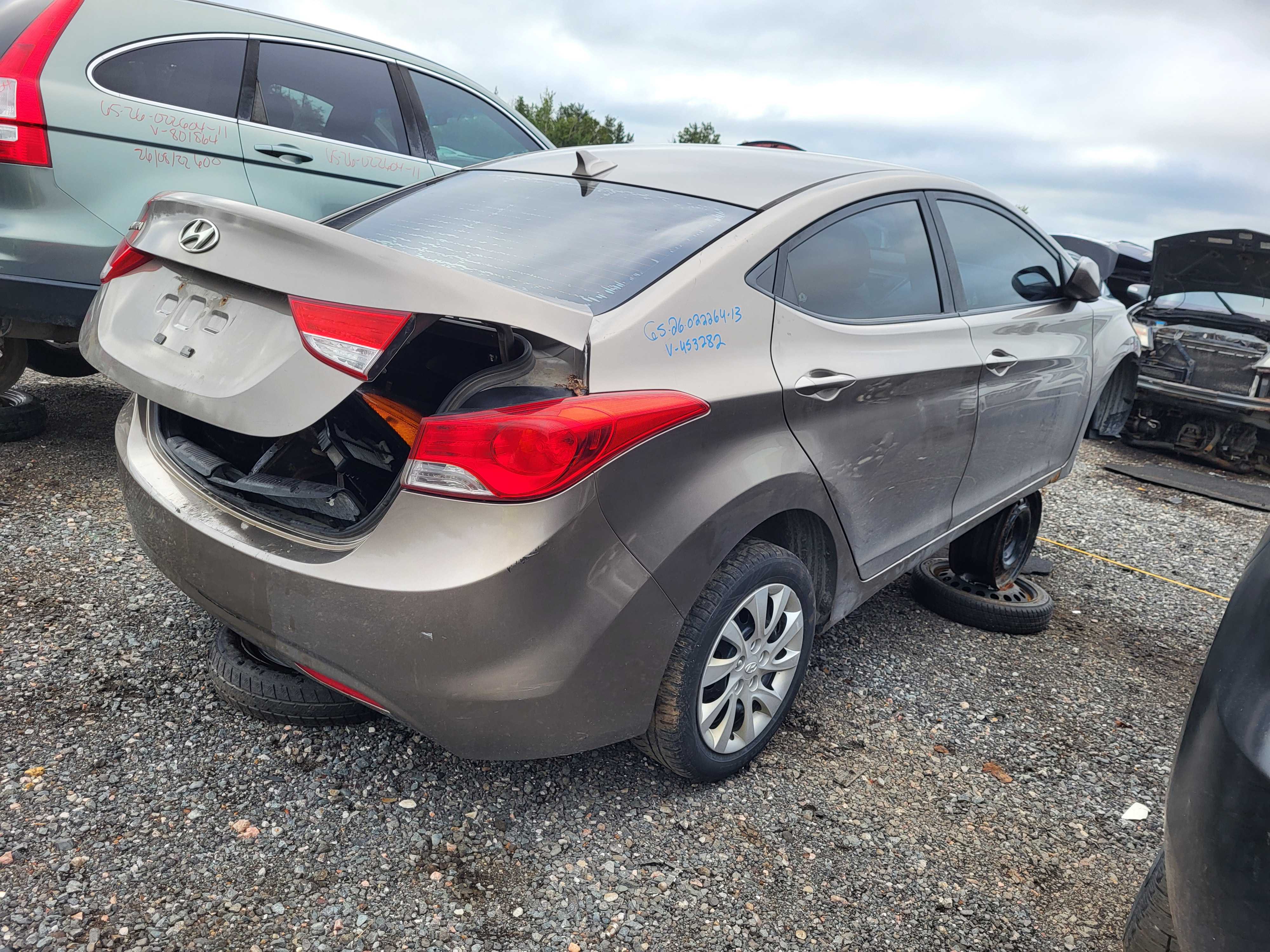 HYUNDAI ELANTRA 2013