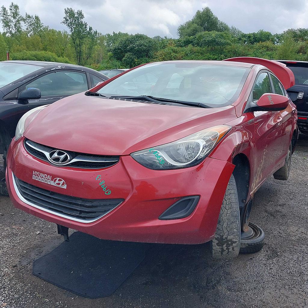 HYUNDAI ELANTRA 2013