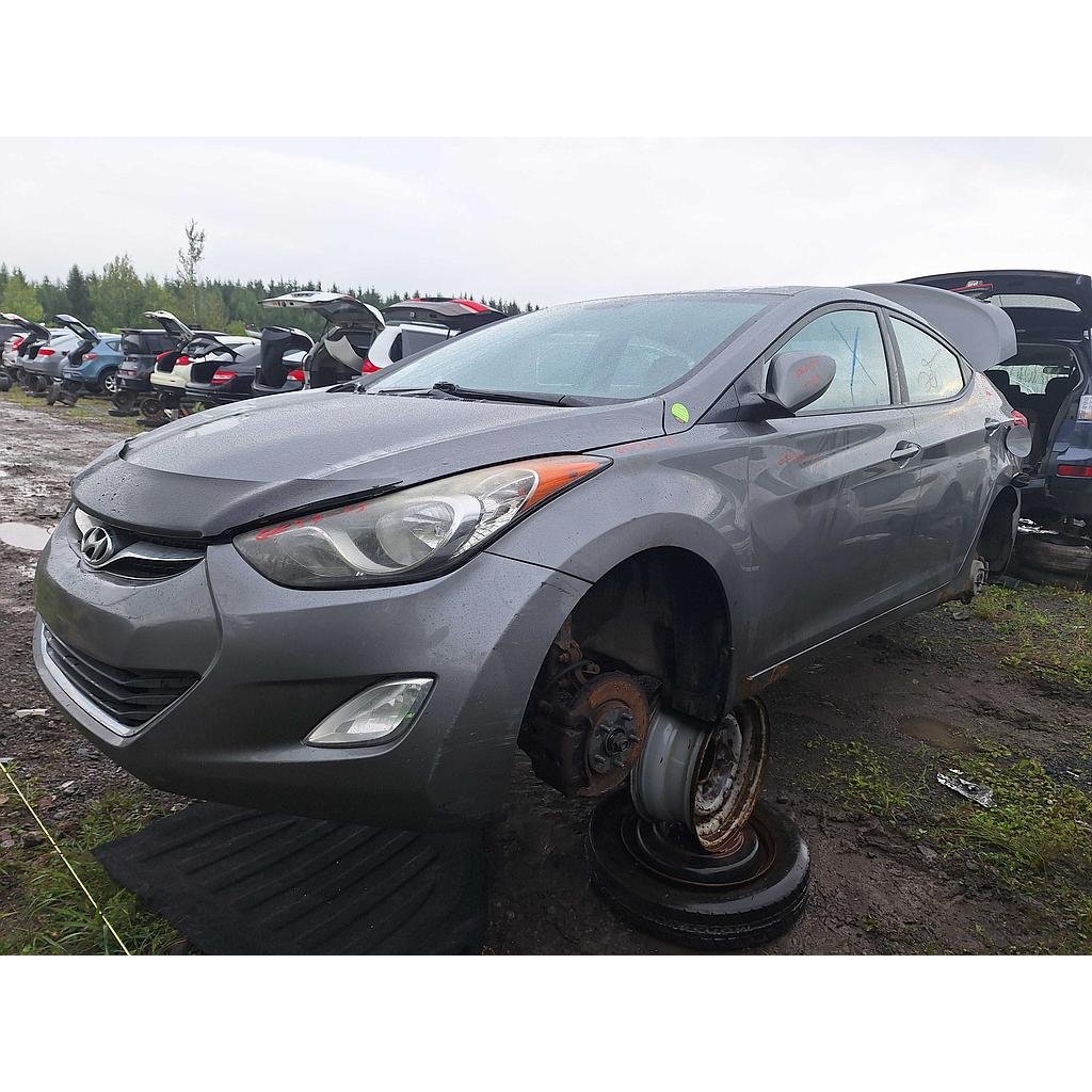 HYUNDAI ELANTRA 2013