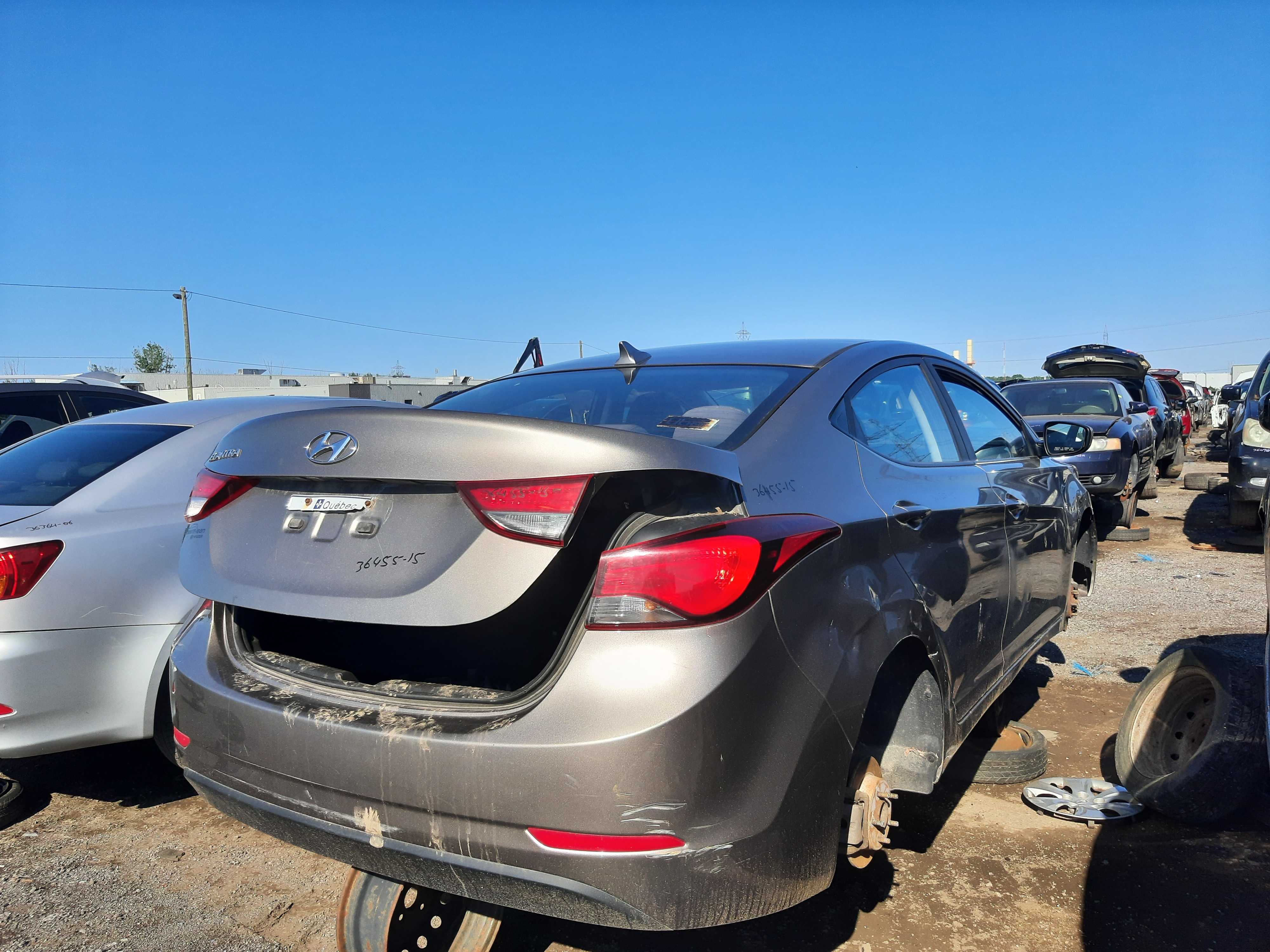 HYUNDAI ELANTRA 2015
