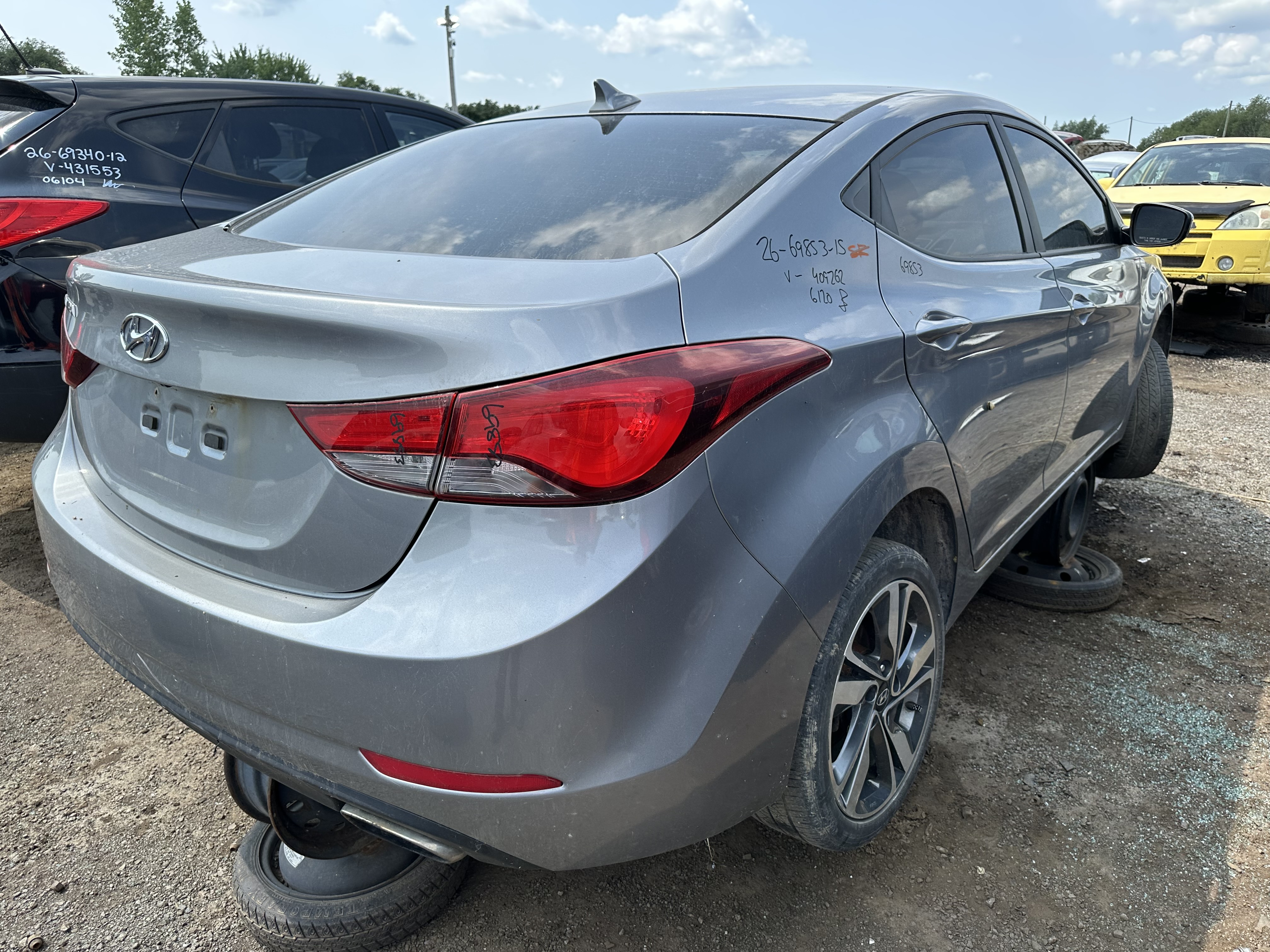 HYUNDAI ELANTRA 2015