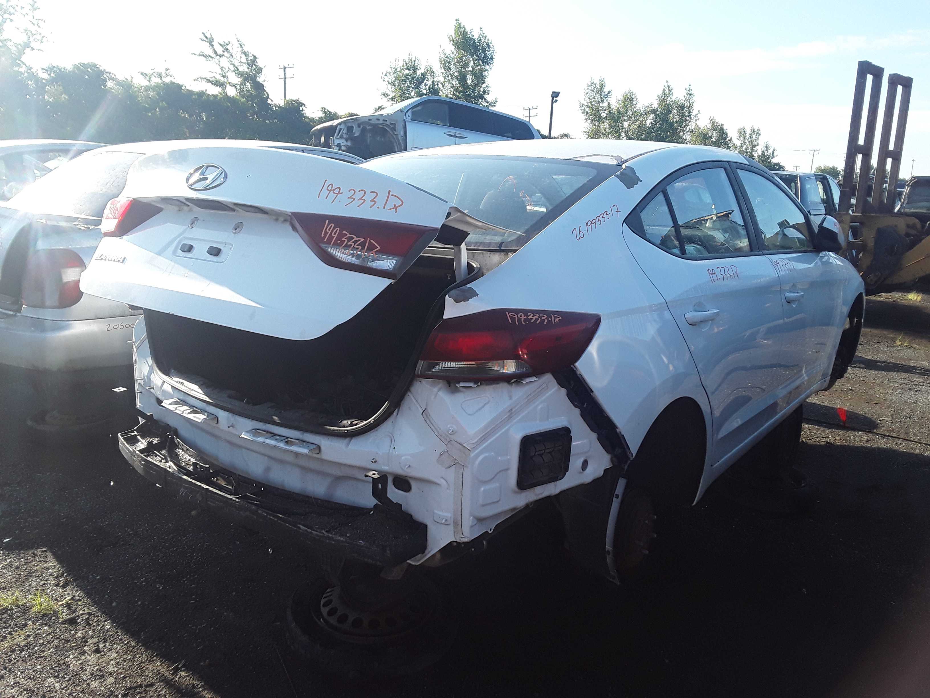 HYUNDAI ELANTRA 2017