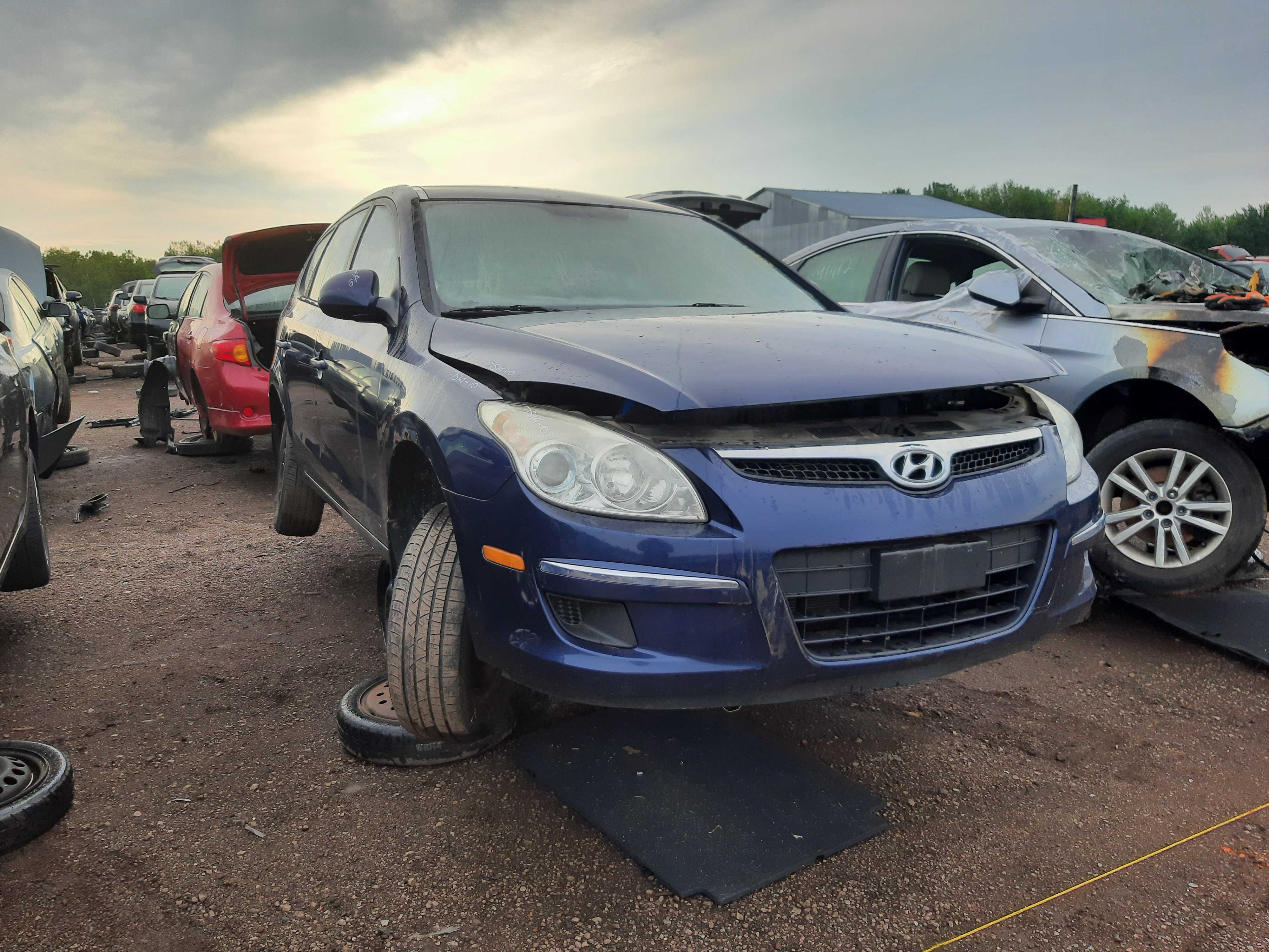 HYUNDAI ELANTRA TOURING 2010