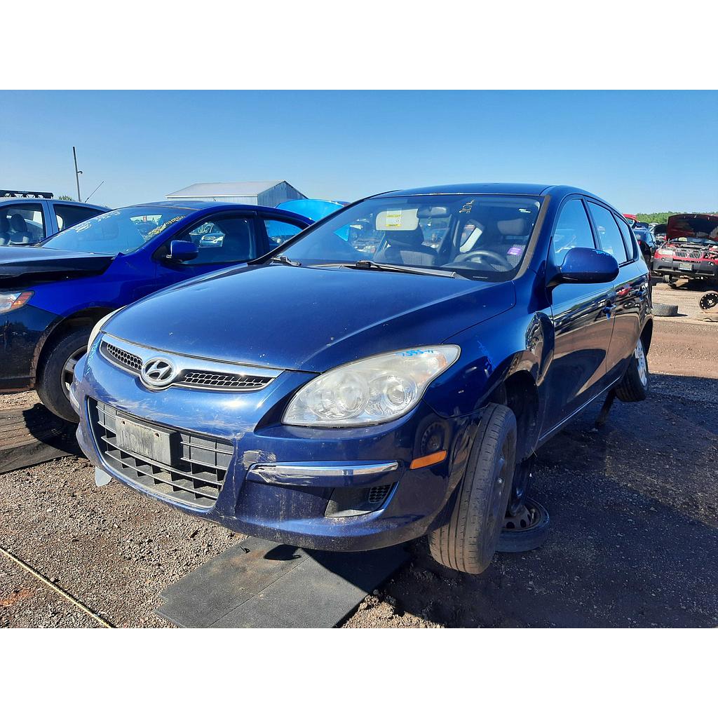HYUNDAI ELANTRA TOURING 2011