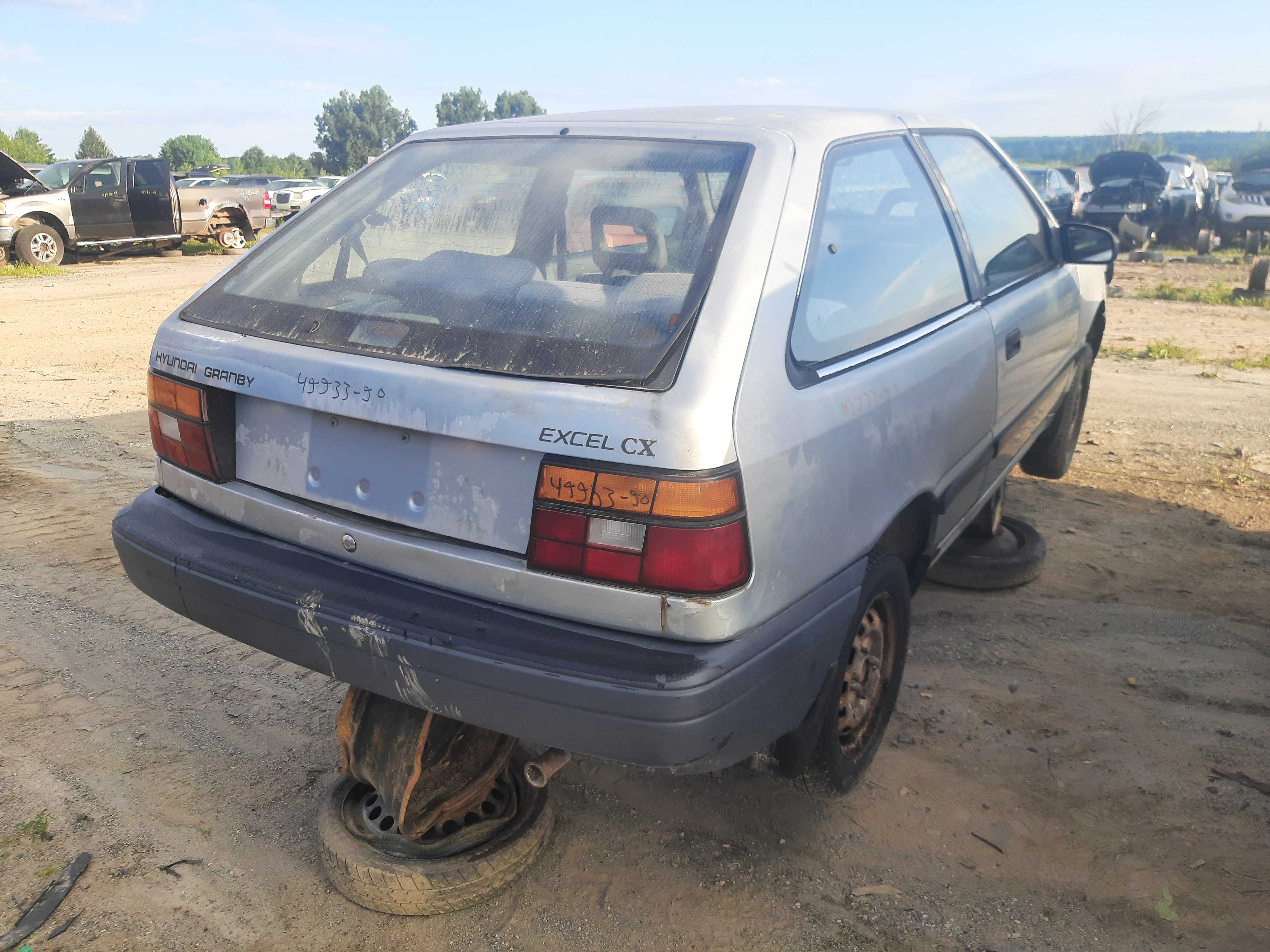 HYUNDAI EXCEL 1990