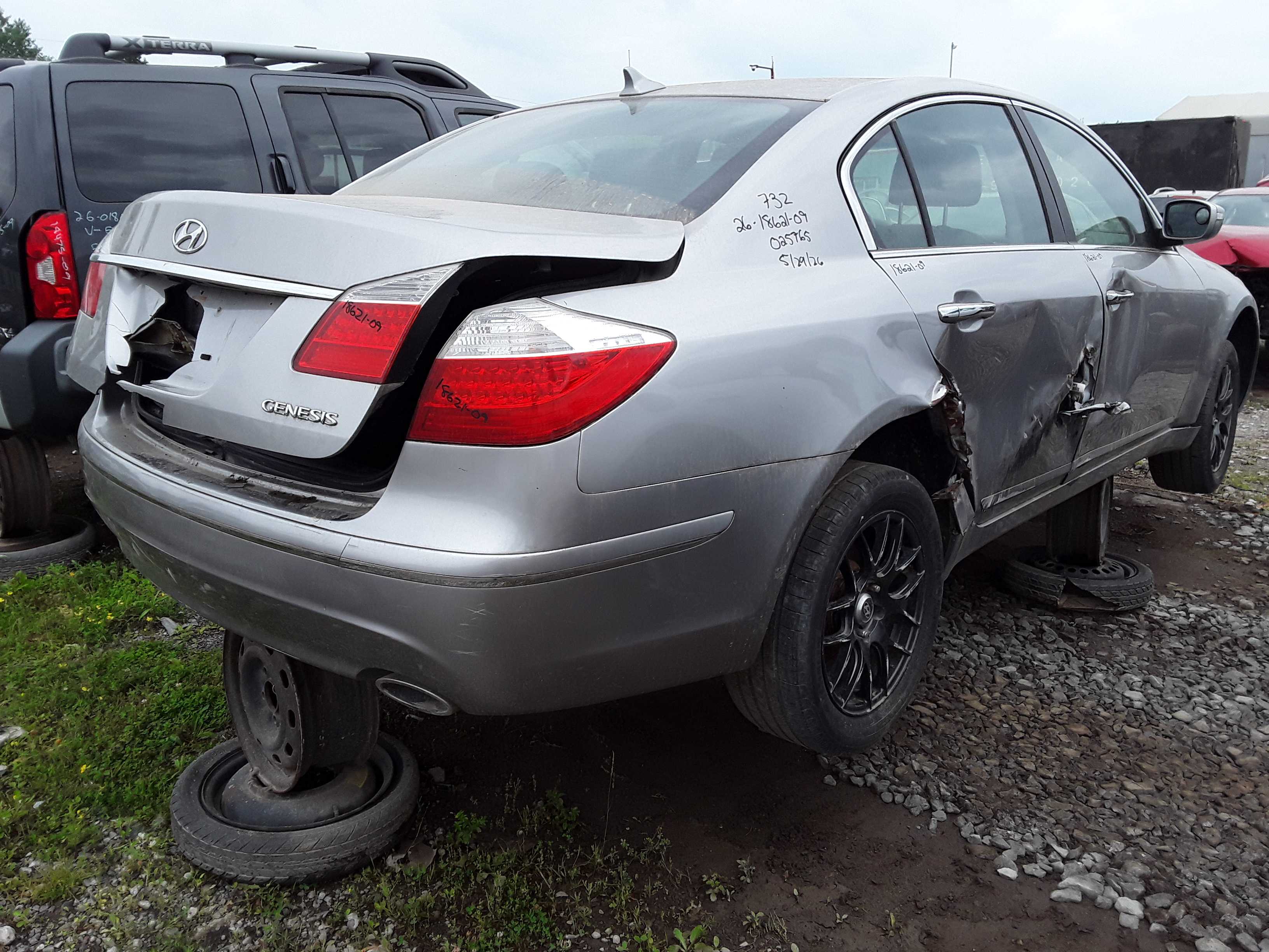 HYUNDAI GENESIS 2009