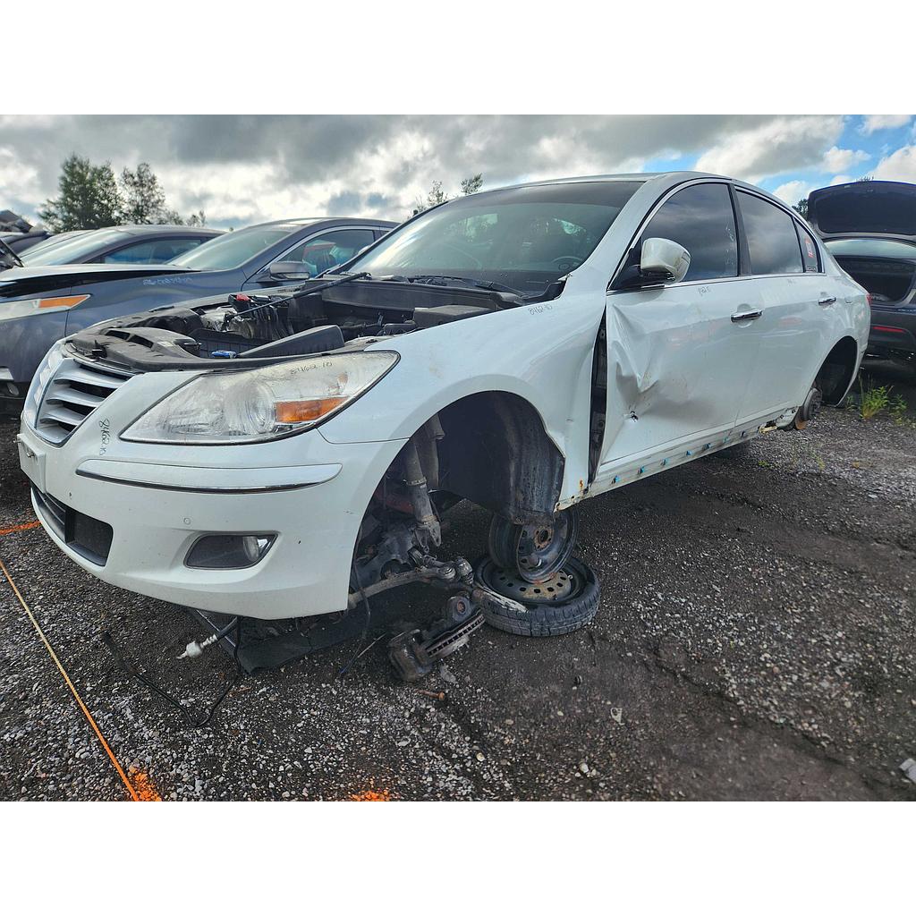 HYUNDAI GENESIS 2010