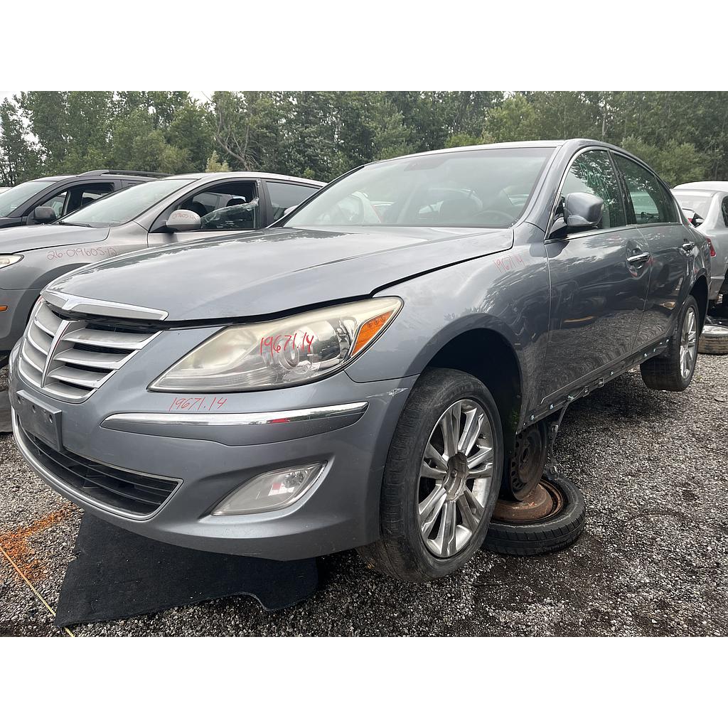 HYUNDAI GENESIS 2014