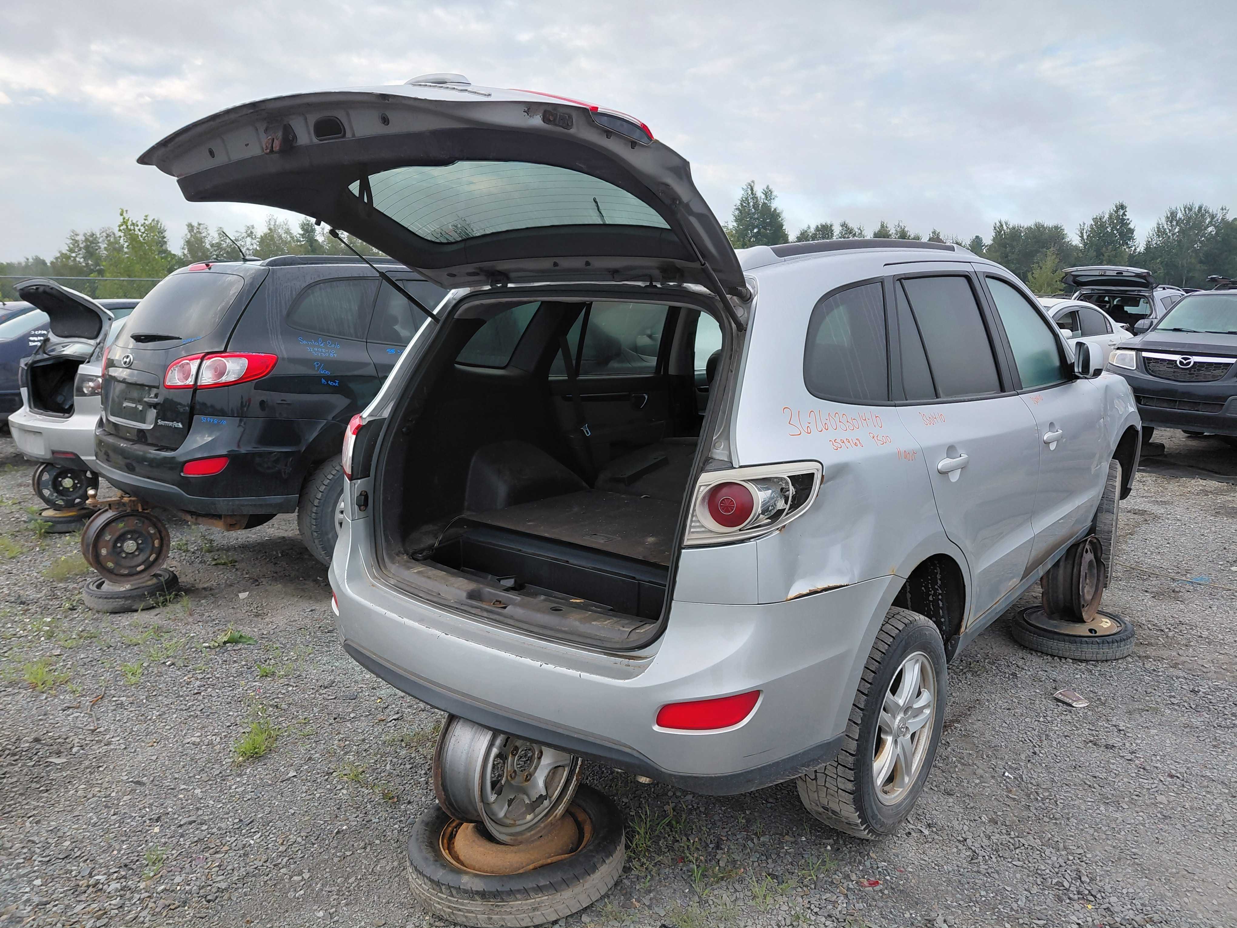 HYUNDAI SANTA FE 2010