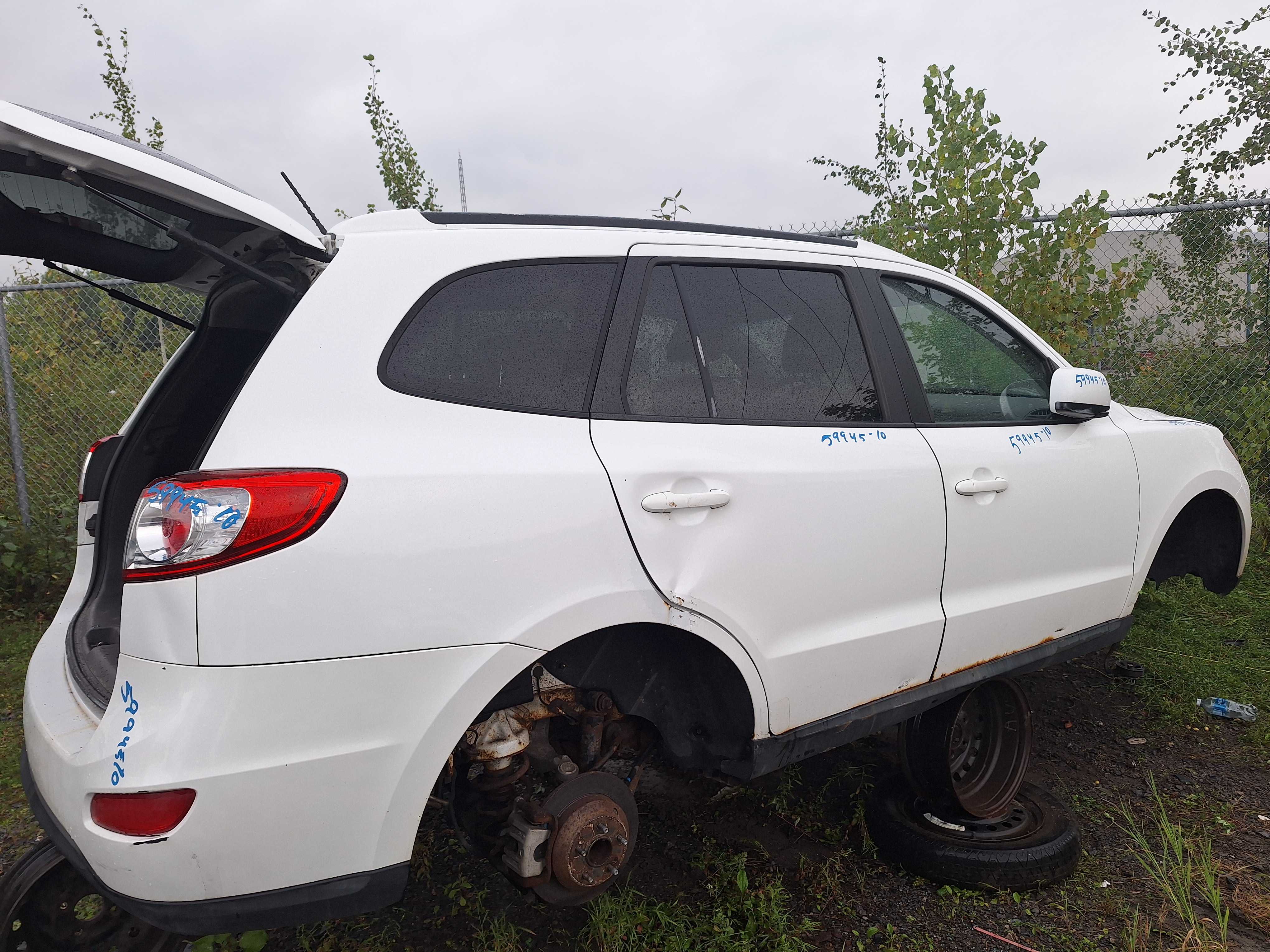 HYUNDAI SANTA FE 2010